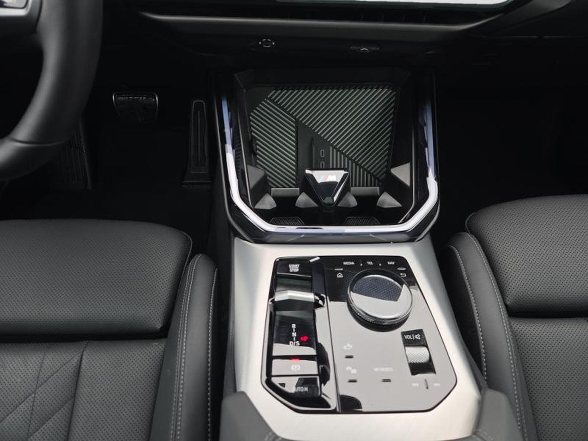 BMW X3 xDrive30e / Hybride (2025) - Foto 13