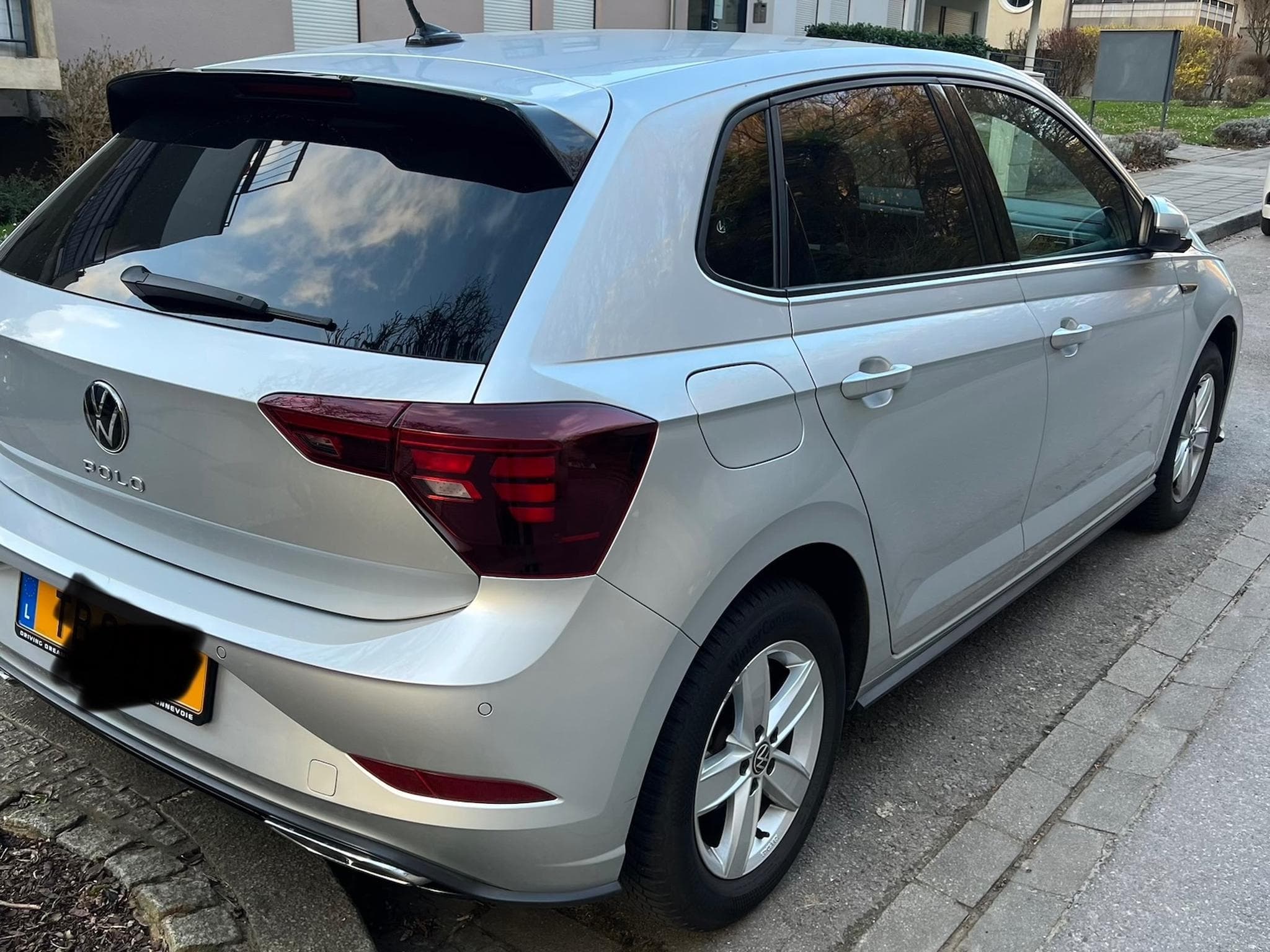 VW Polo 1.0 TSI 110 R-LINE DSG7 AUTOMATIC (2023) - Foto 2