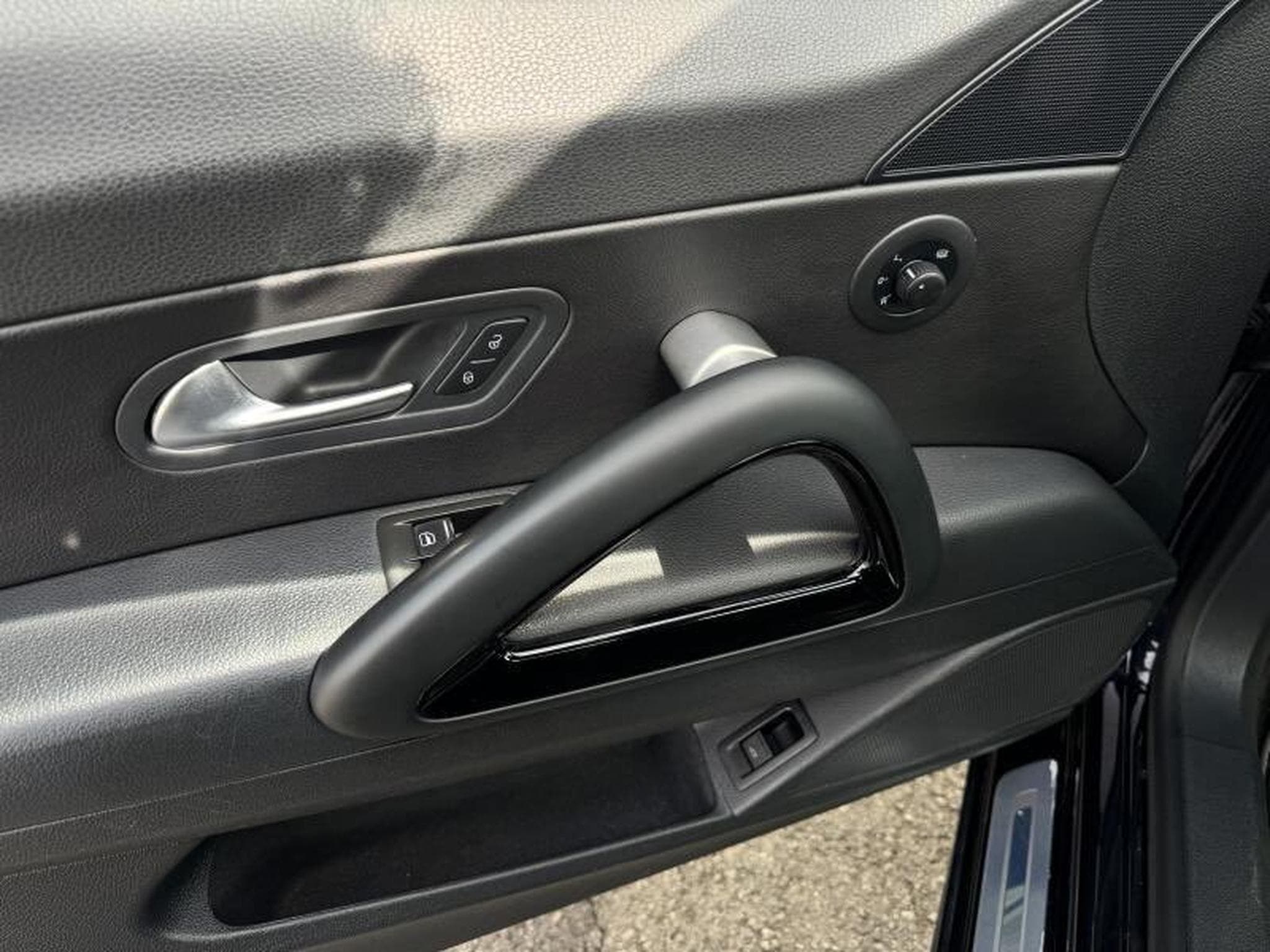 VW Scirocco R 2.0L 265CV (2010) - Photo 8