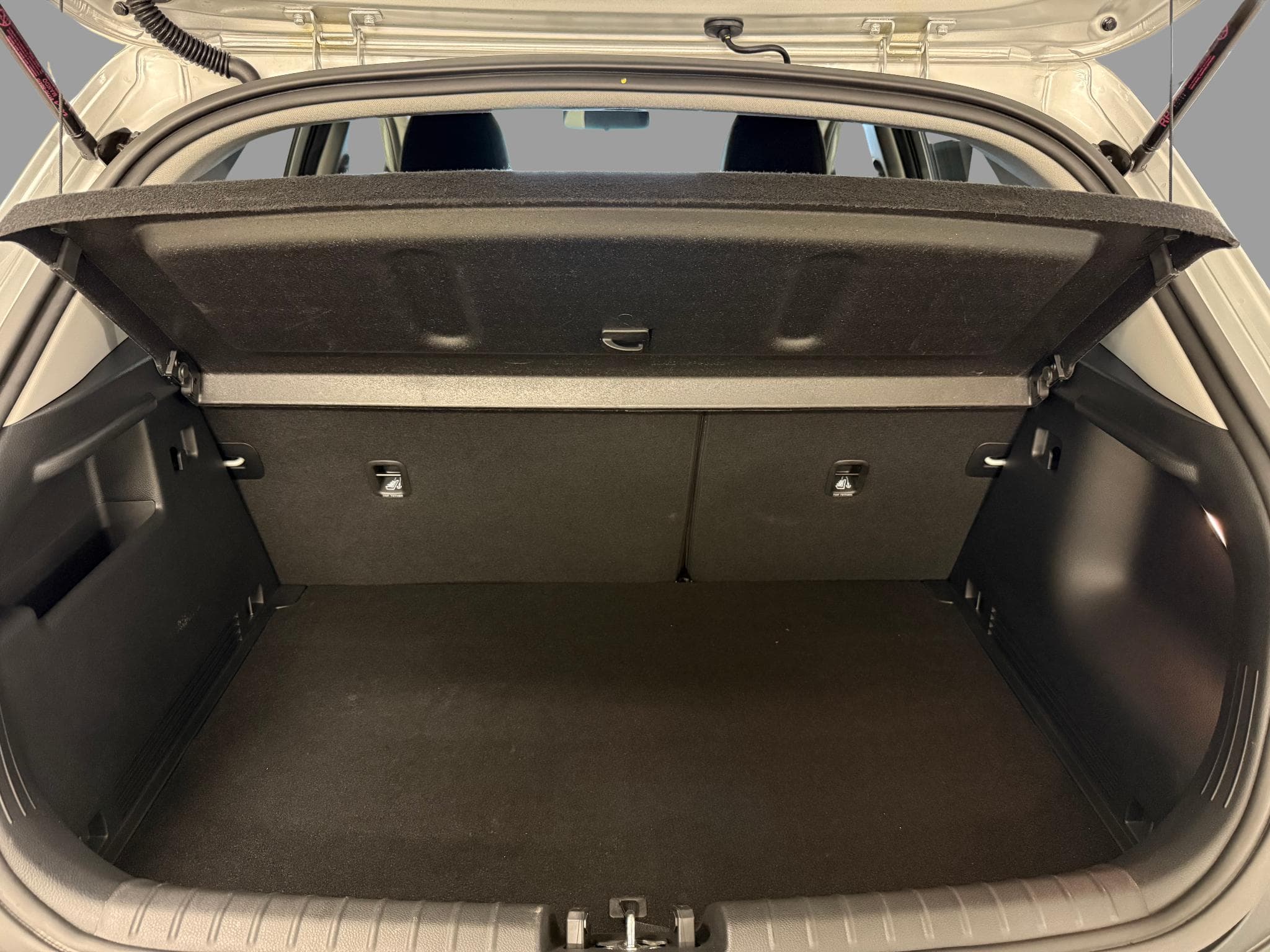 Kia Stonic Style 1.0T 100 (2025) - Photo 11