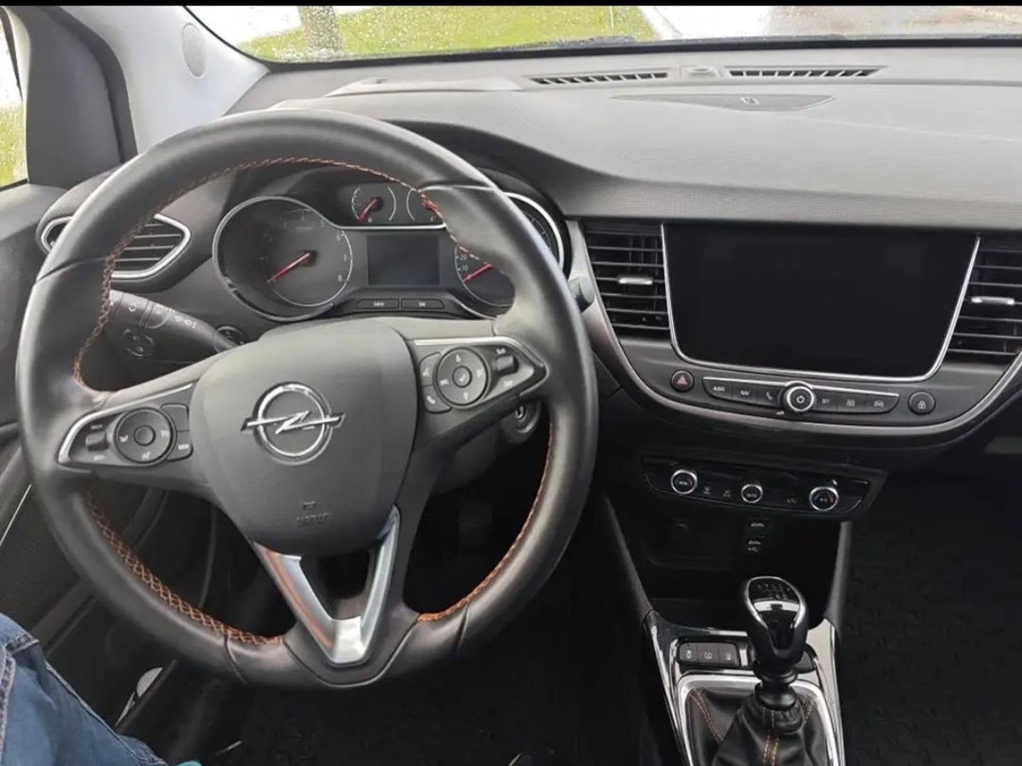 Opel Crossland X (2018) - Photo 3