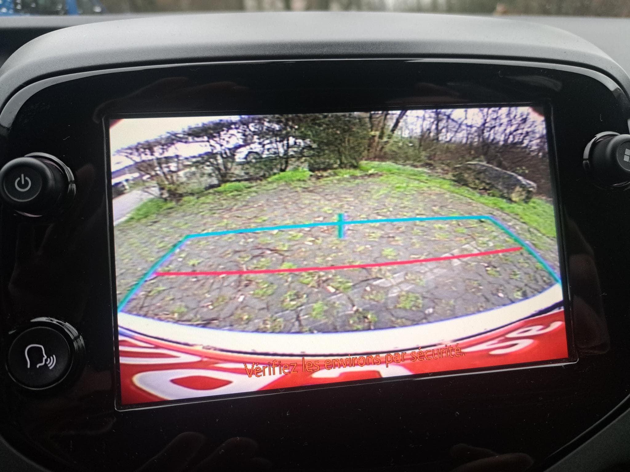 Toyota Aygo 1.0 VVT-i AUTOMATIQUE (2022) - Photo 14