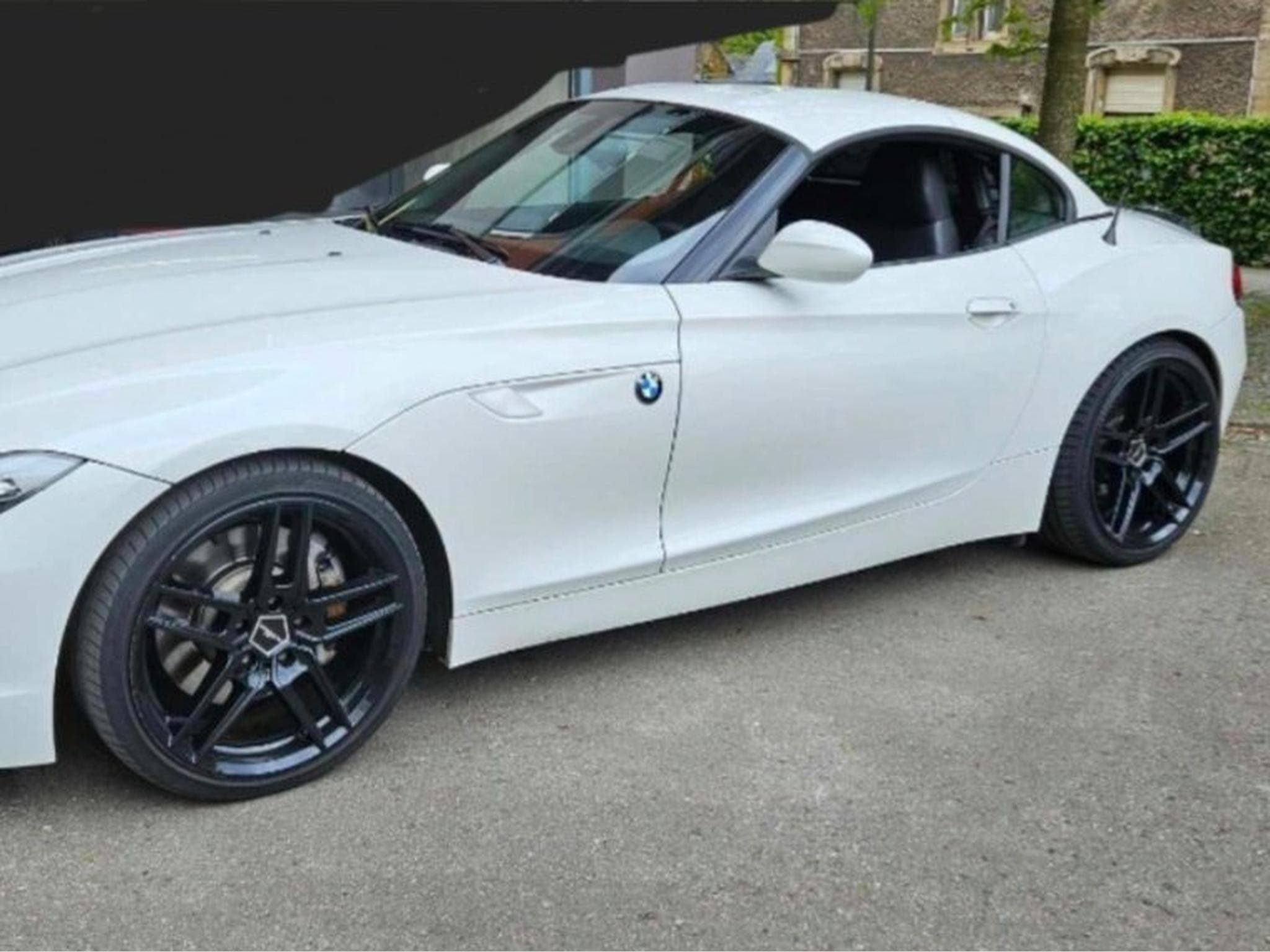 BMW Z4 3.0l biturbo (2009) - Photo 2