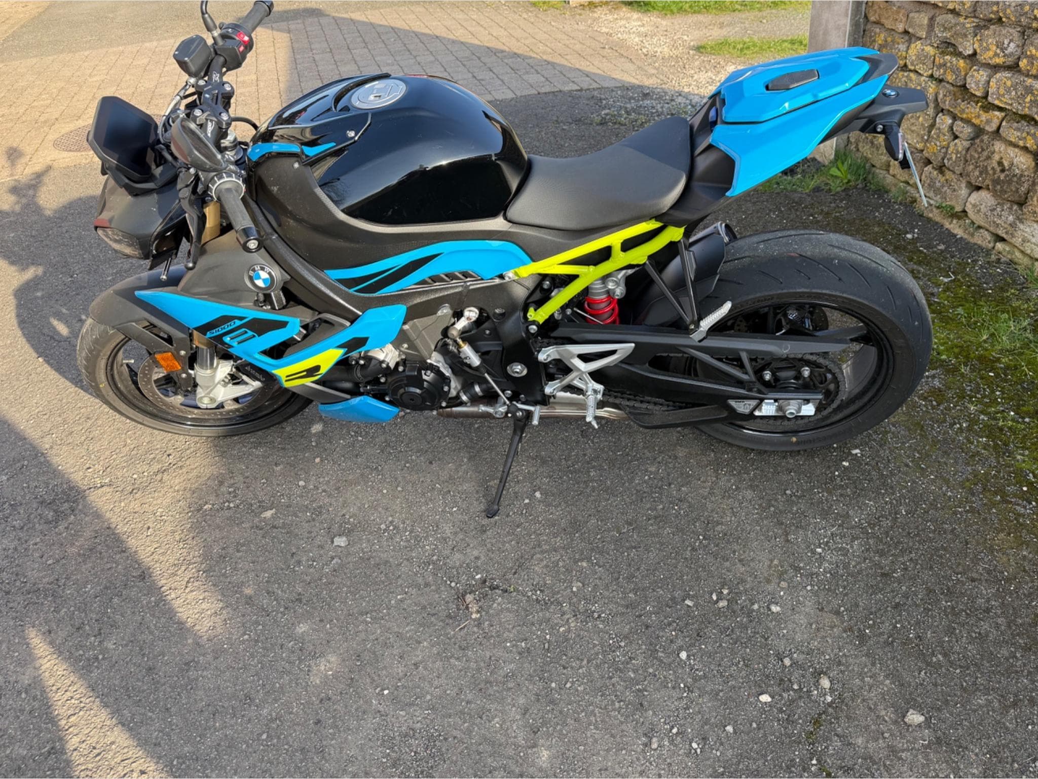 BMW S S1000r (2025) - Photo 3