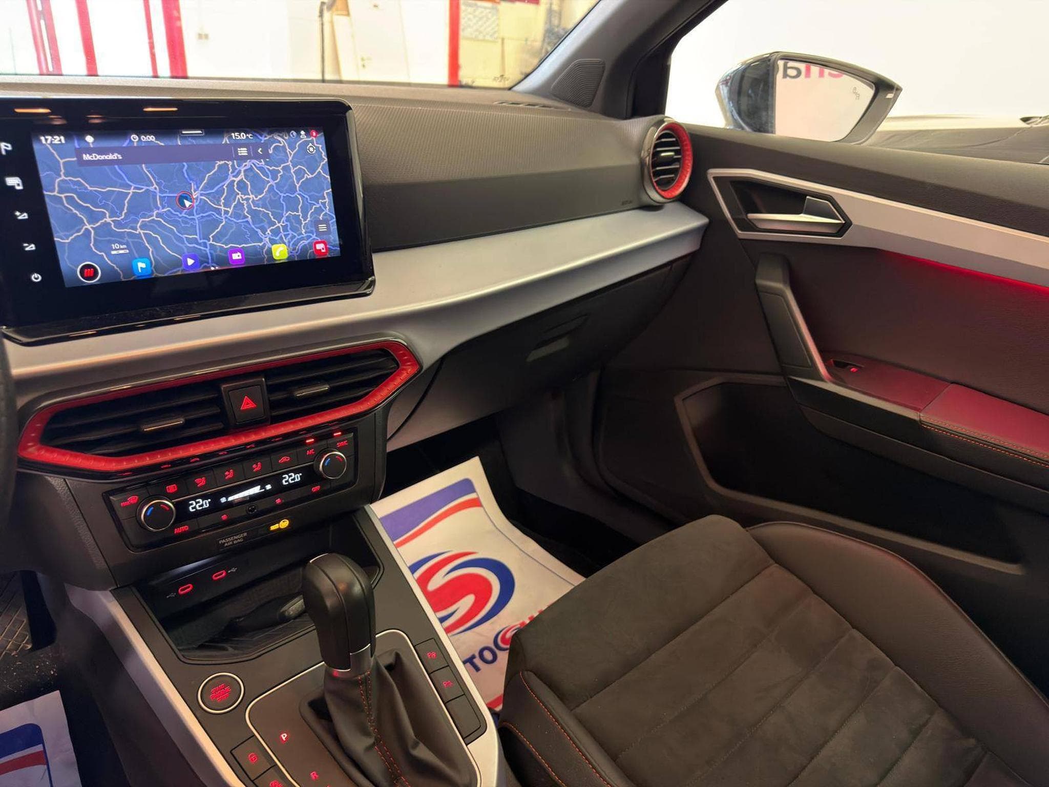 Seat Arona FR (2024) - Photo 8