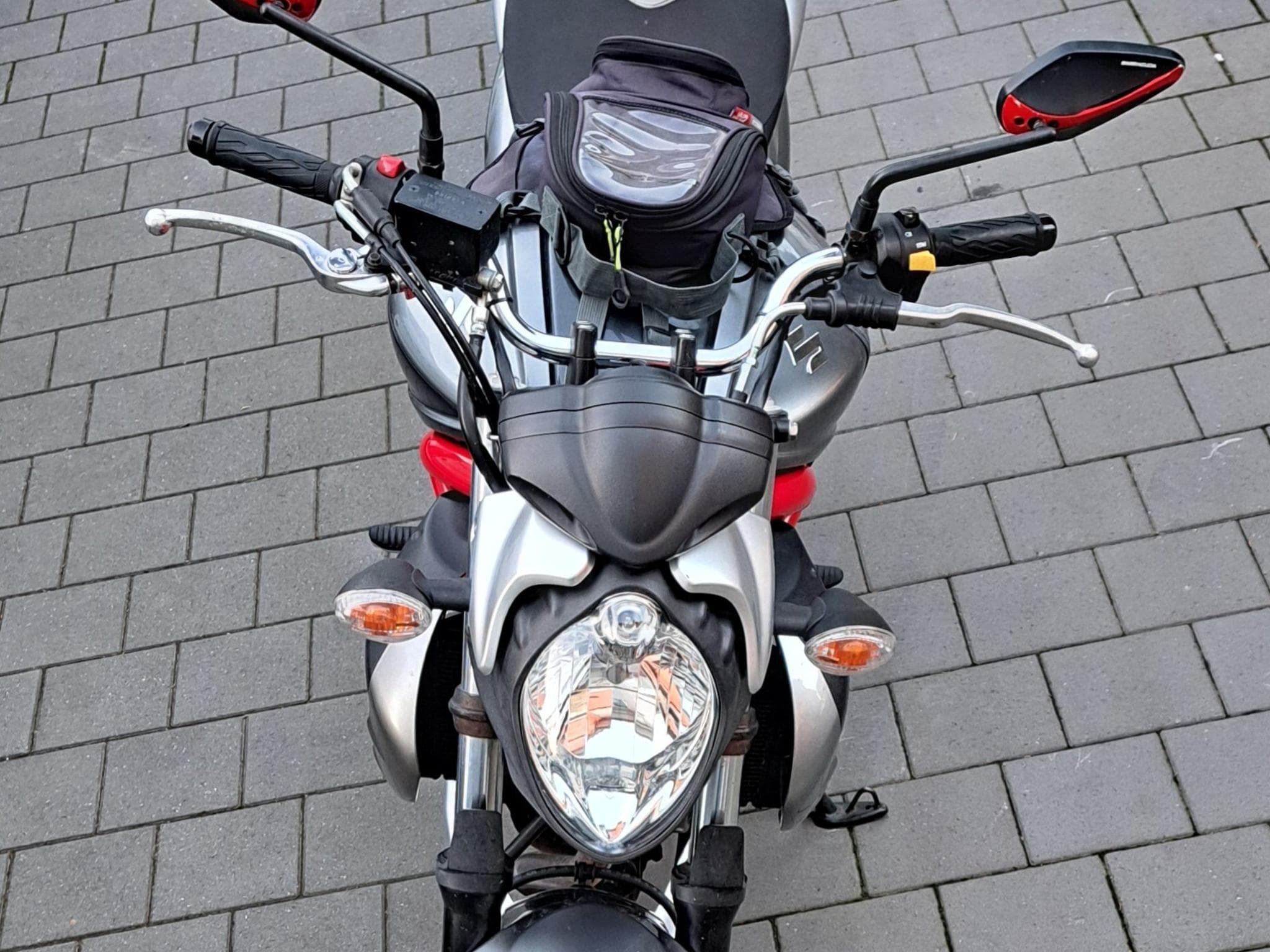 Suzuki Gladius Gladius 650 (2011) - Photo 2