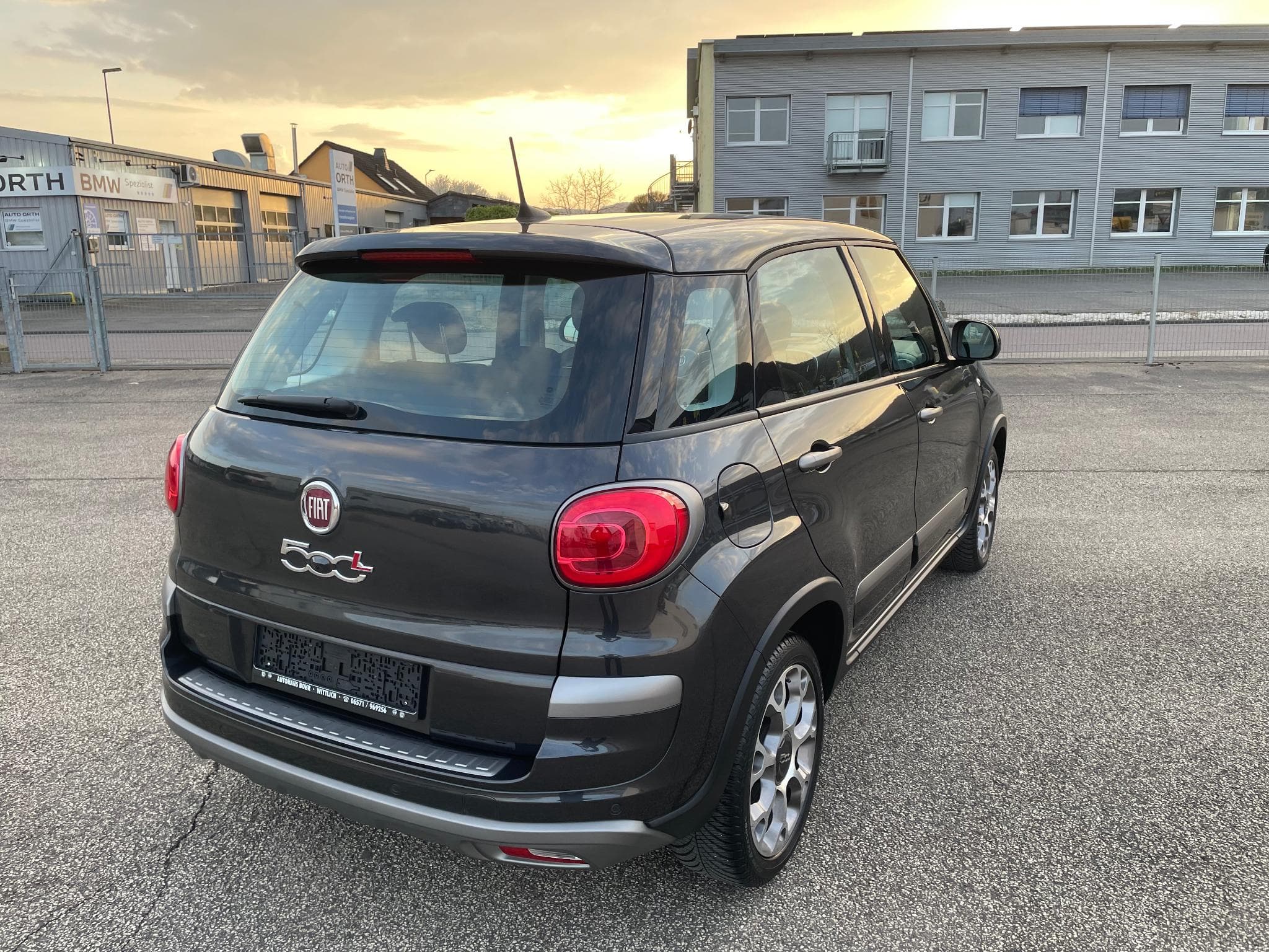 Fiat 500L 1.4 T-Jet / 26.845 KM / 1 Owner / used like new (2018) - Photo 2