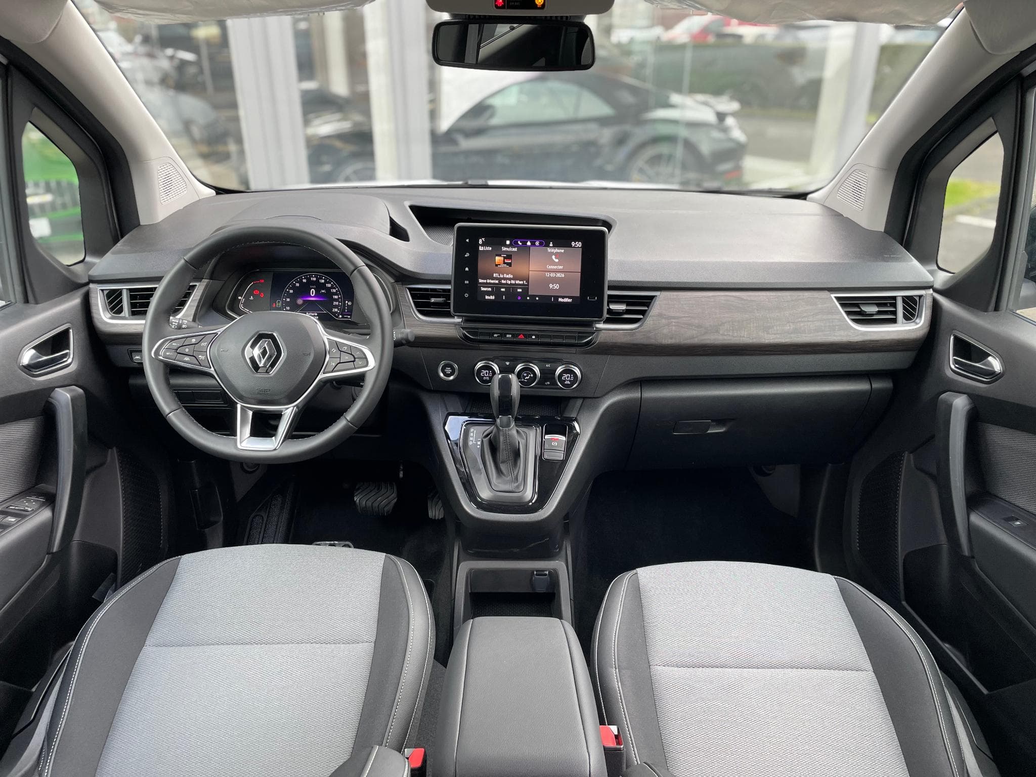 Renault Kangoo 1.3 TCE 131 Auto Neuf (2025) - Foto 12