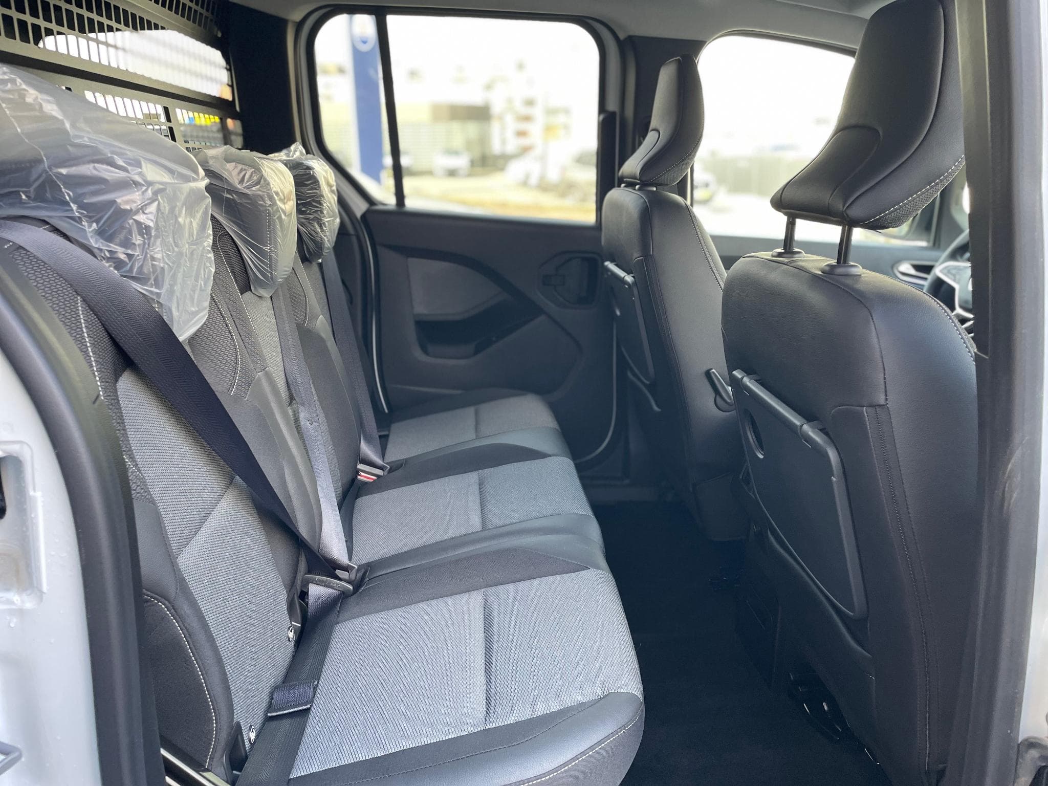 Renault Kangoo 1.3 TCE 131 Auto Neuf (2025) - Foto 5