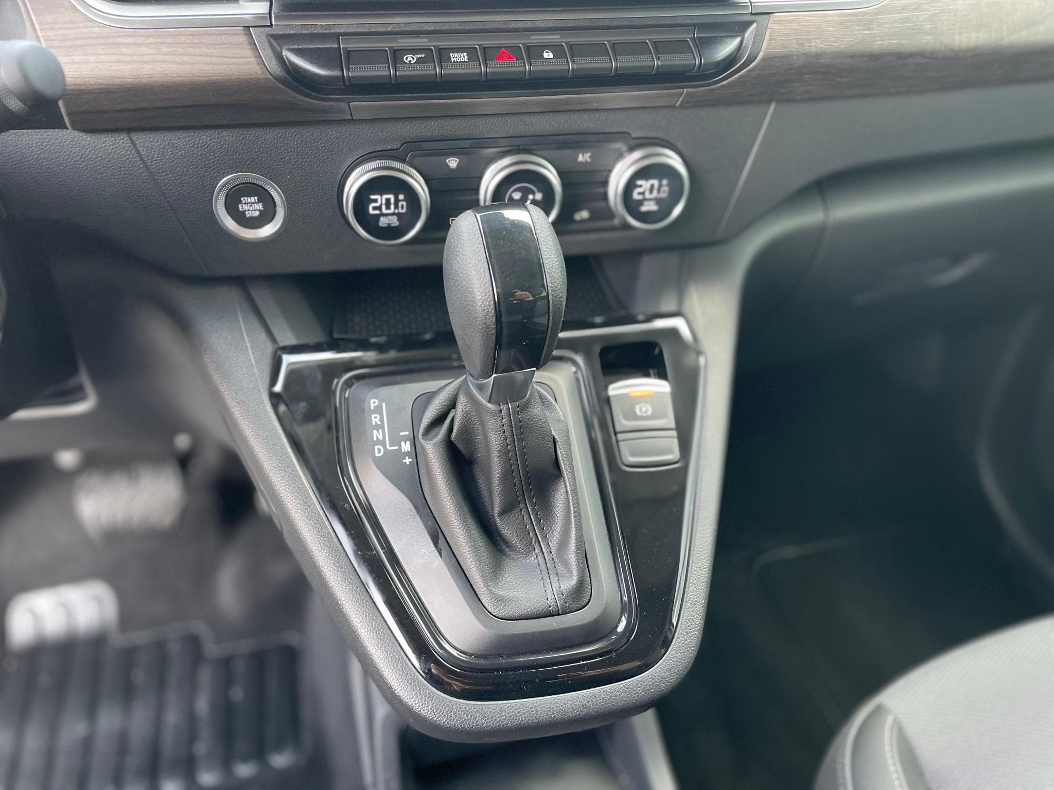 Renault Kangoo 1.3 TCE 131 Auto Neuf (2025) - Foto 10