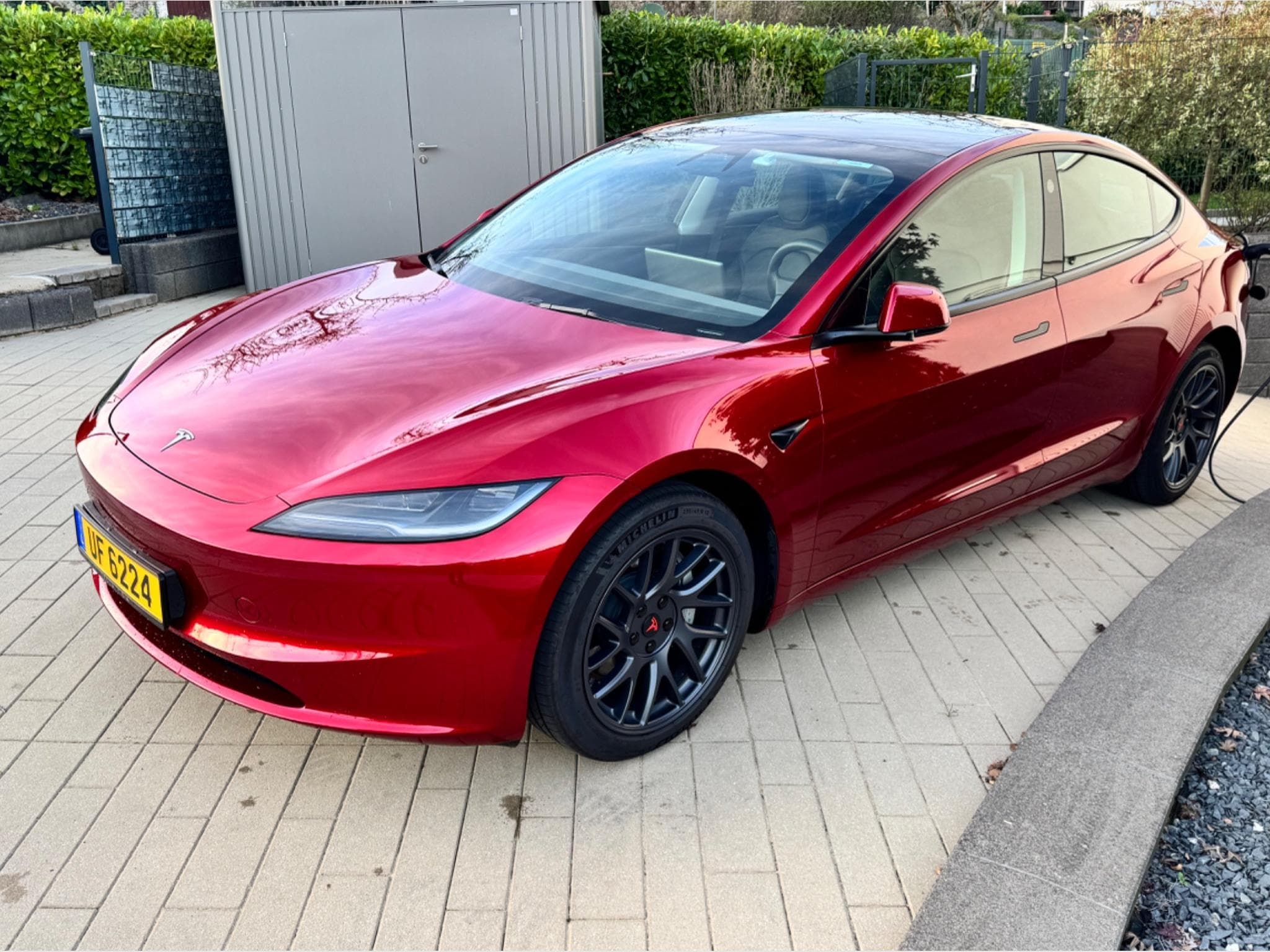 Tesla Model 3 Highland long range (2024) - Photo 2