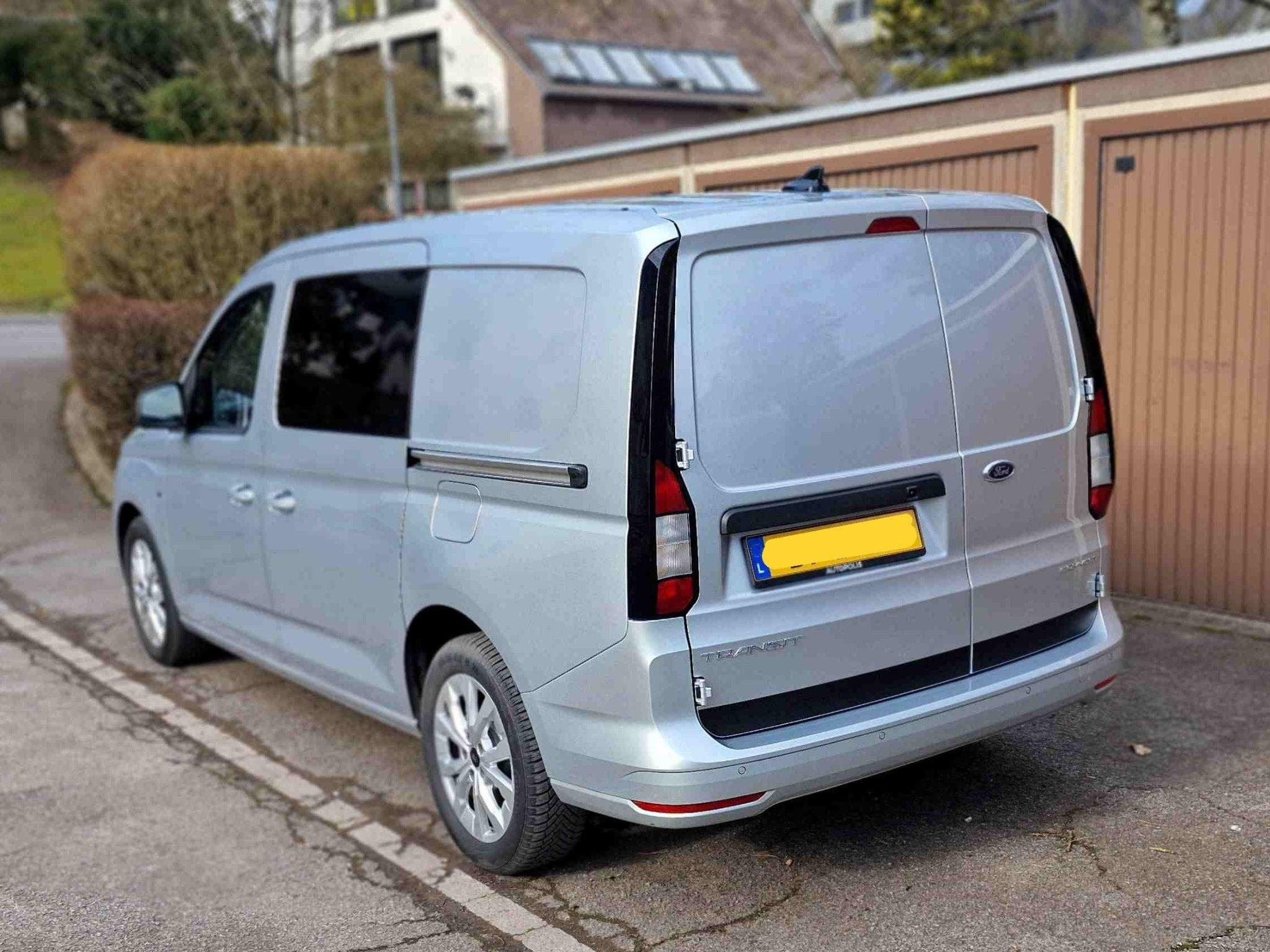 Ford Transit Connect Grand Connect Limited (2024) - Foto 2