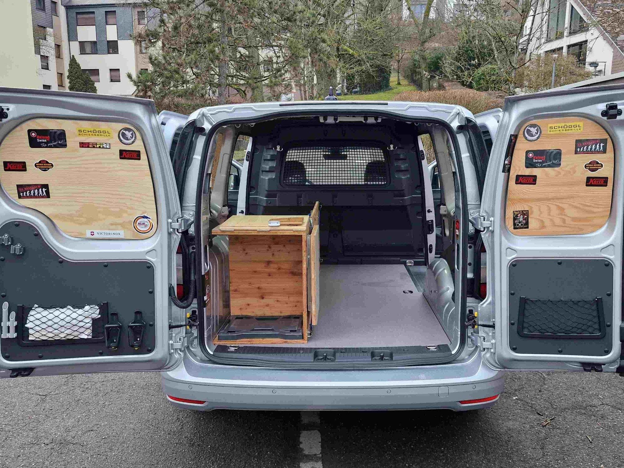 Ford Transit Connect Grand Connect Limited (2024) - Foto 4