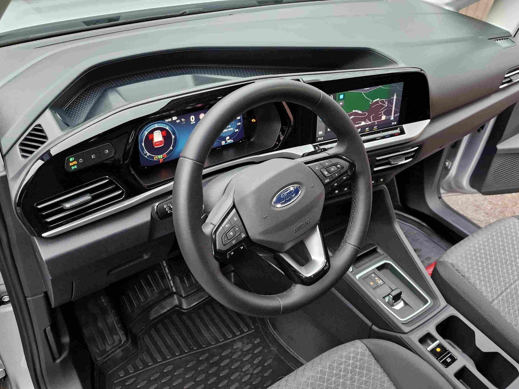 Ford Transit Connect Grand Connect Limited (2024) - Foto 6