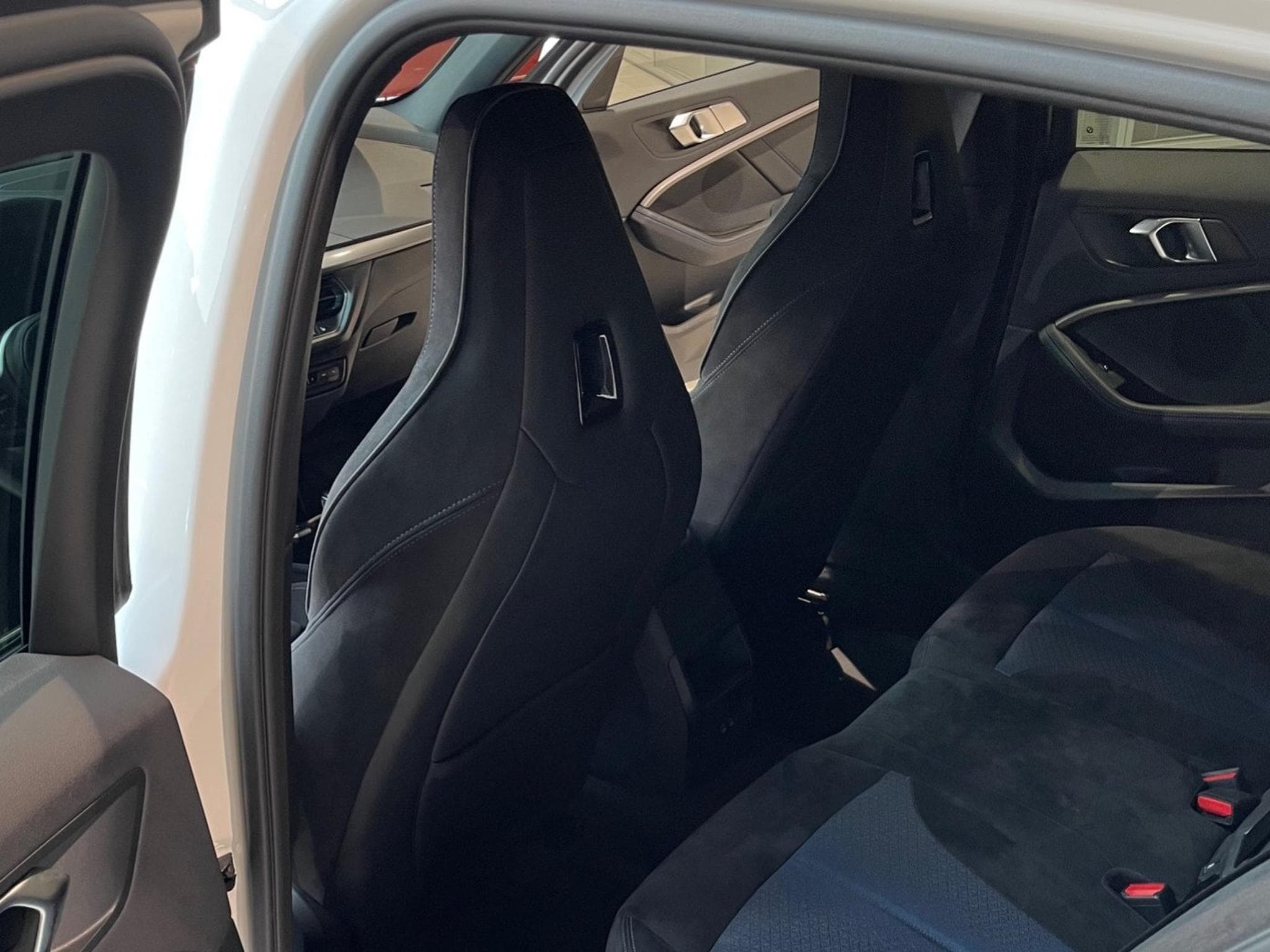 BMW 118 M SPORT PRO, NAVI, LED, DIGITAL COCKPIT (2022) - Foto 10