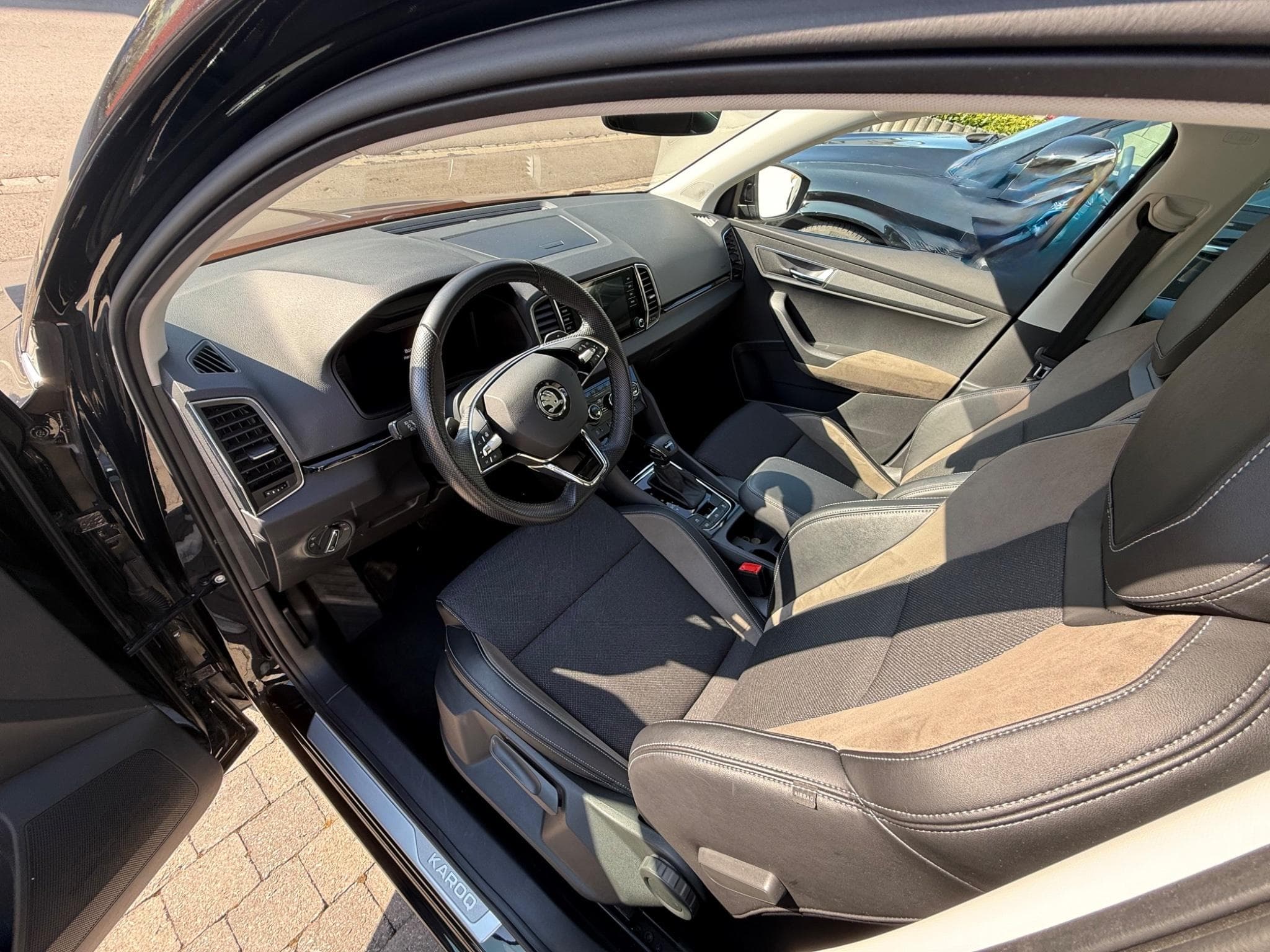 Skoda Karoq Style dsg (2022) - Photo 12