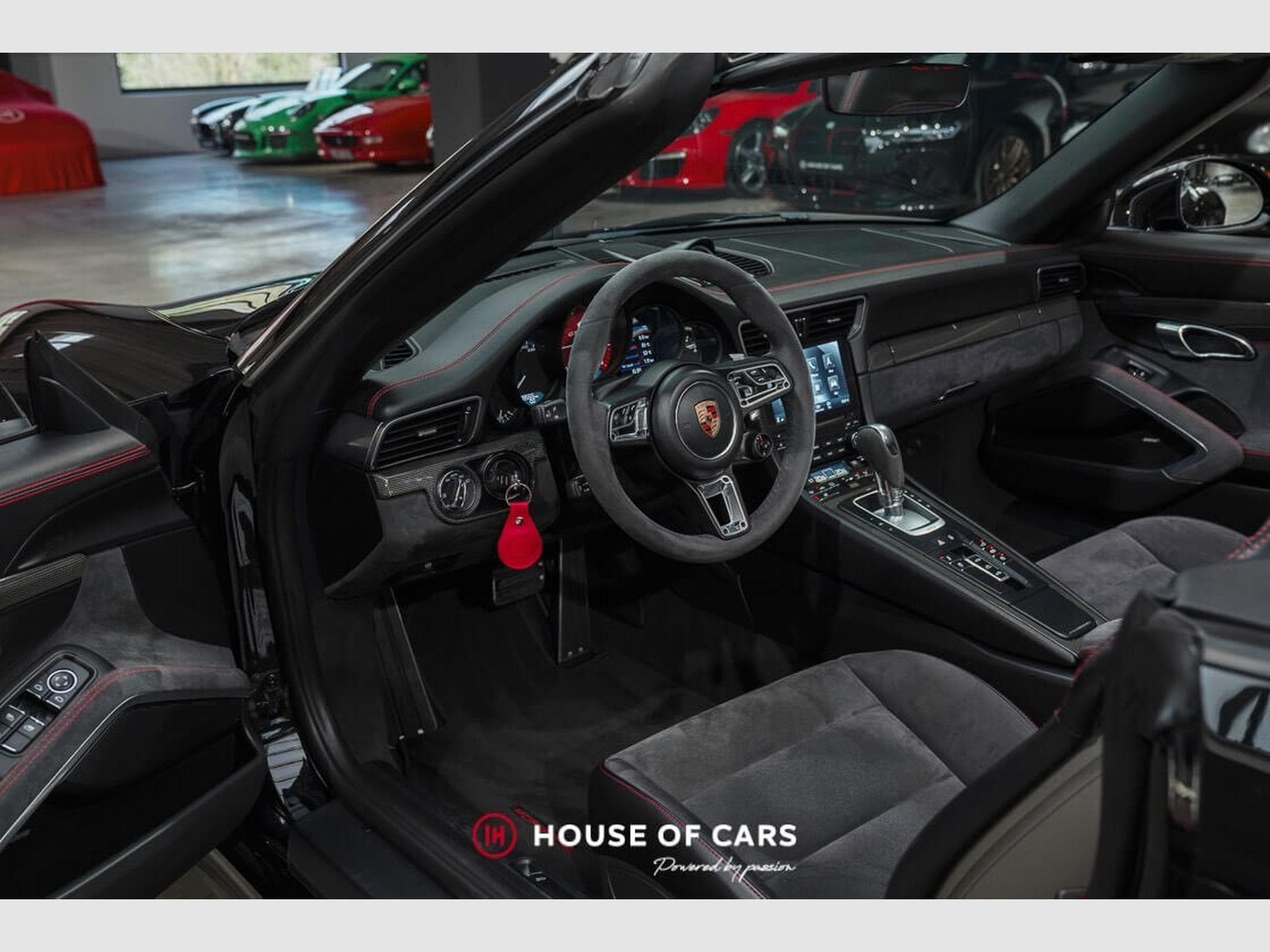 Porsche 991 .2 CARRERA GTS CABRIOLET PDK - 111 points check-up (2017) - Photo 11