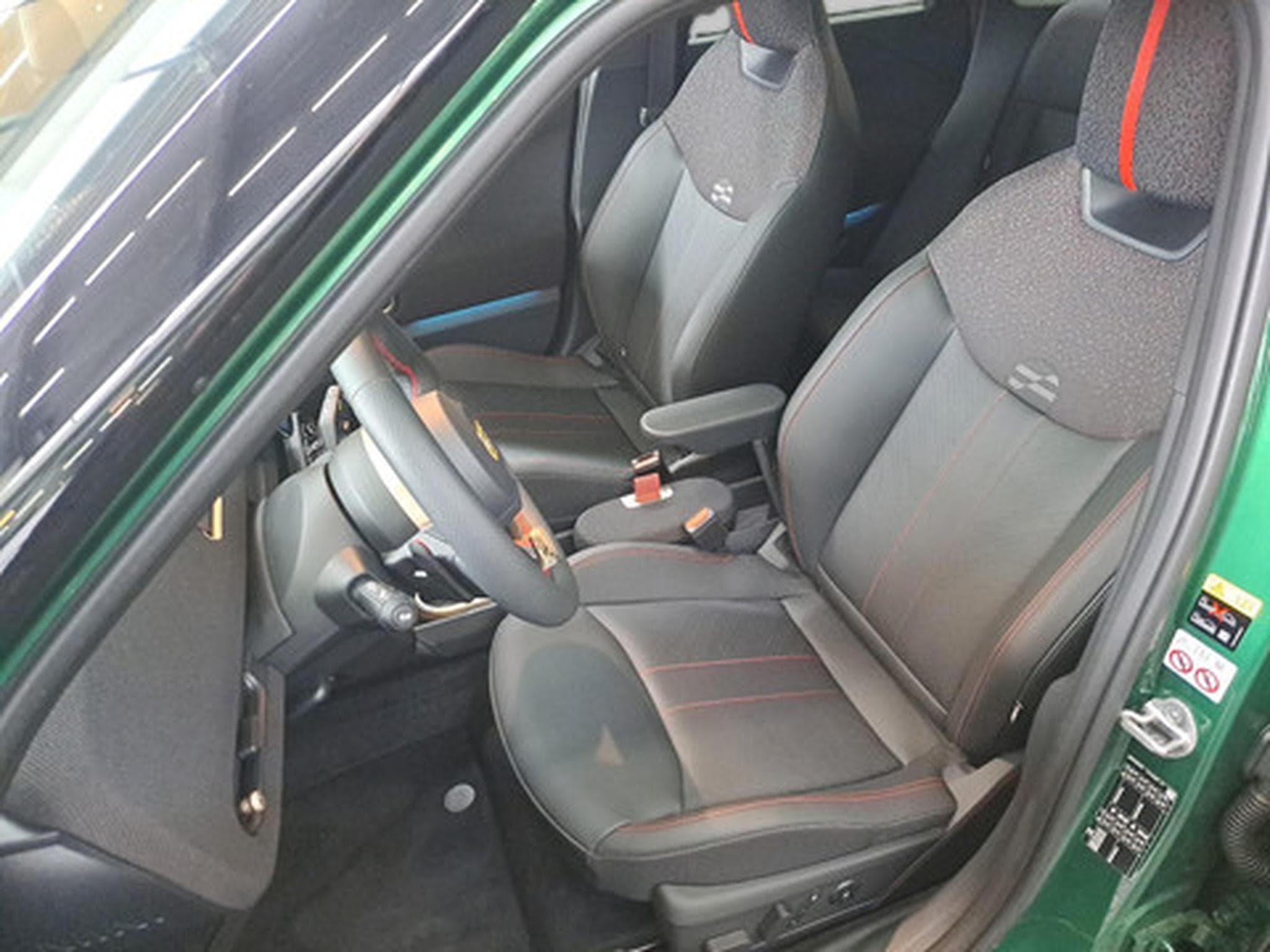 Mini Cooper MINI Aceman John Works (2026) - Foto 4