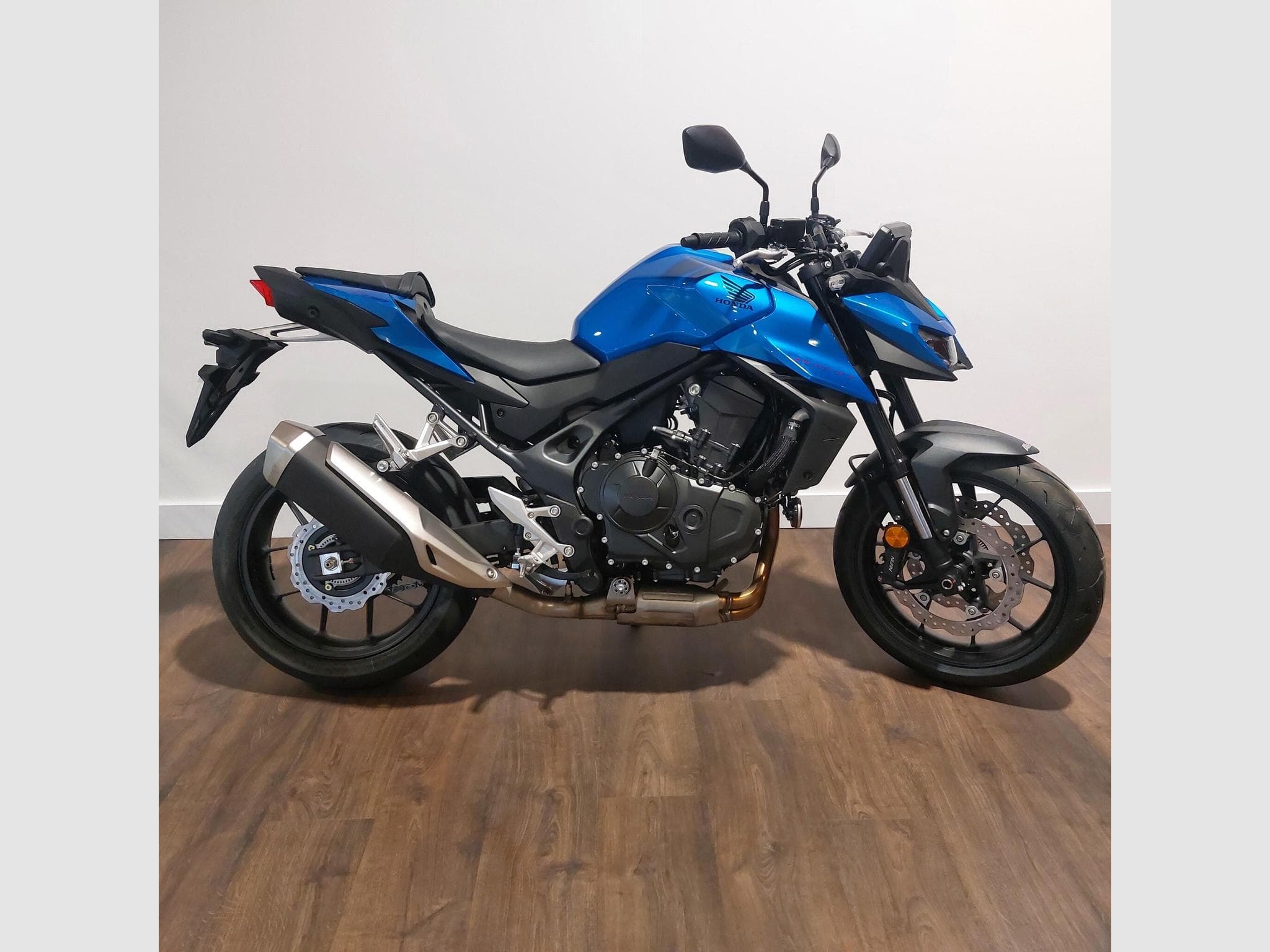 Honda Hornet CB750 (2027) - Foto 1