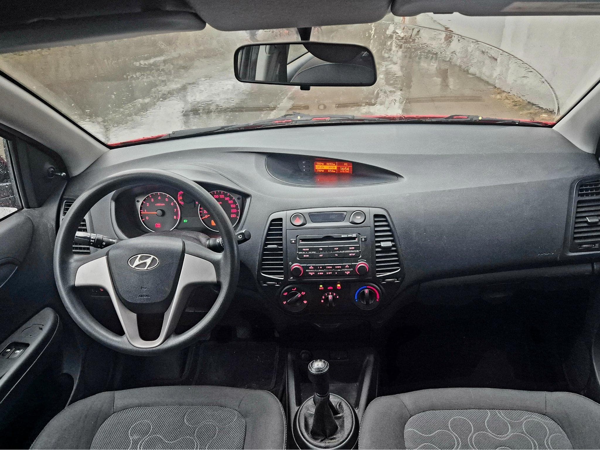 Hyundai i20 1.2 Comfort (2009) - Photo 7