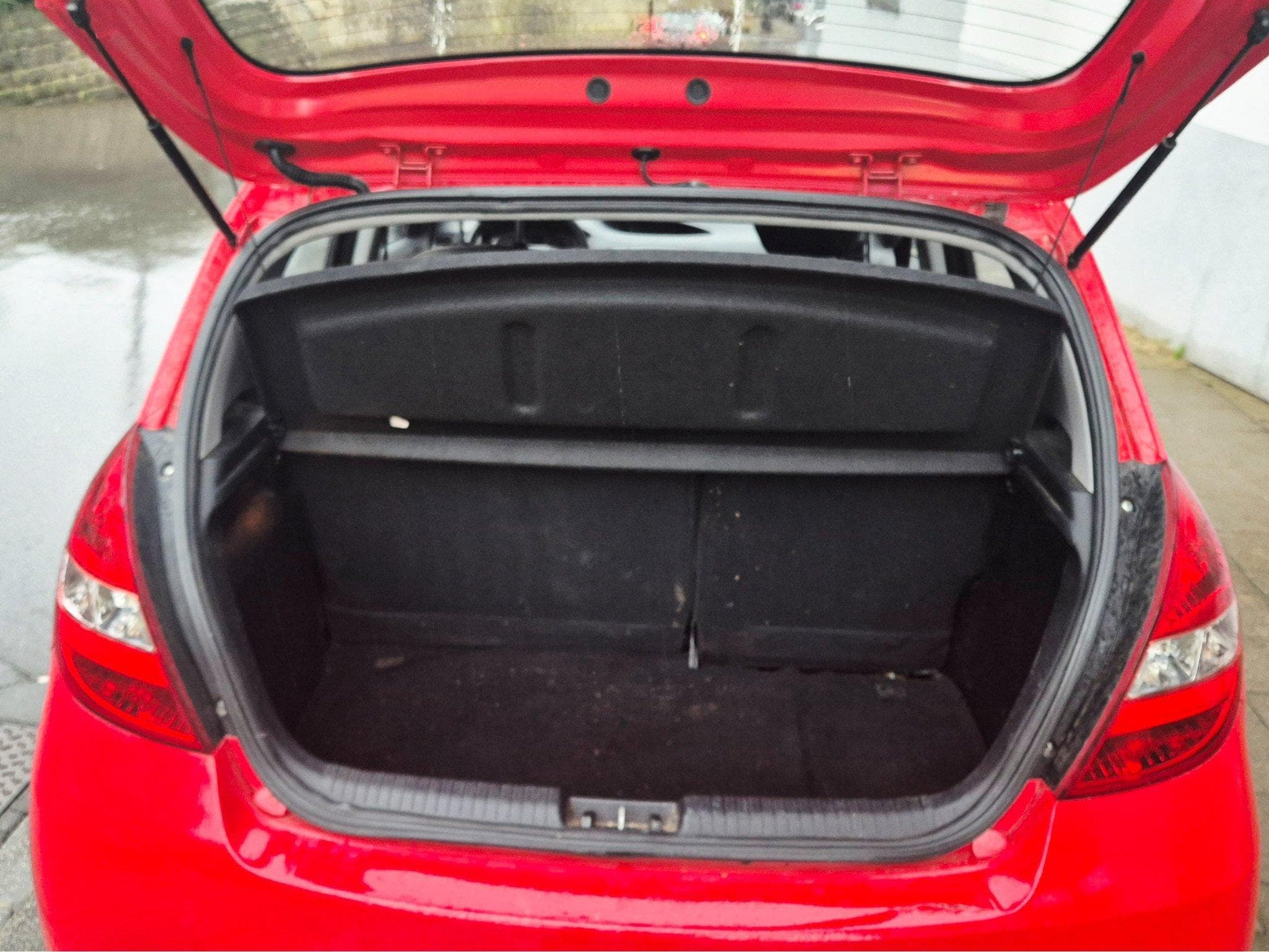 Hyundai i20 1.2 Comfort (2009) - Photo 13