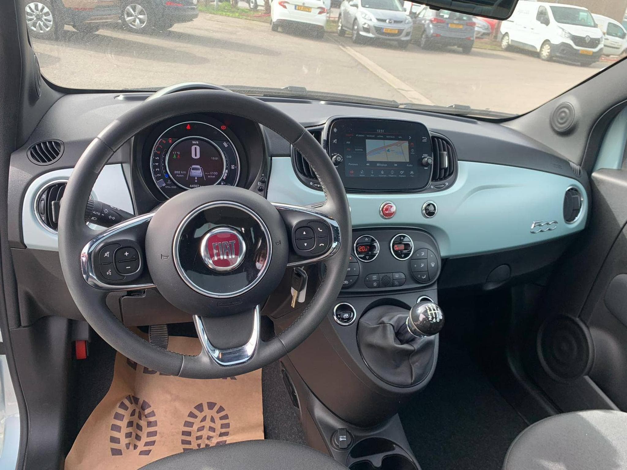Fiat 500 DOLCE VITA 1.0 HYBRID 70 CV (2023) - Photo 5