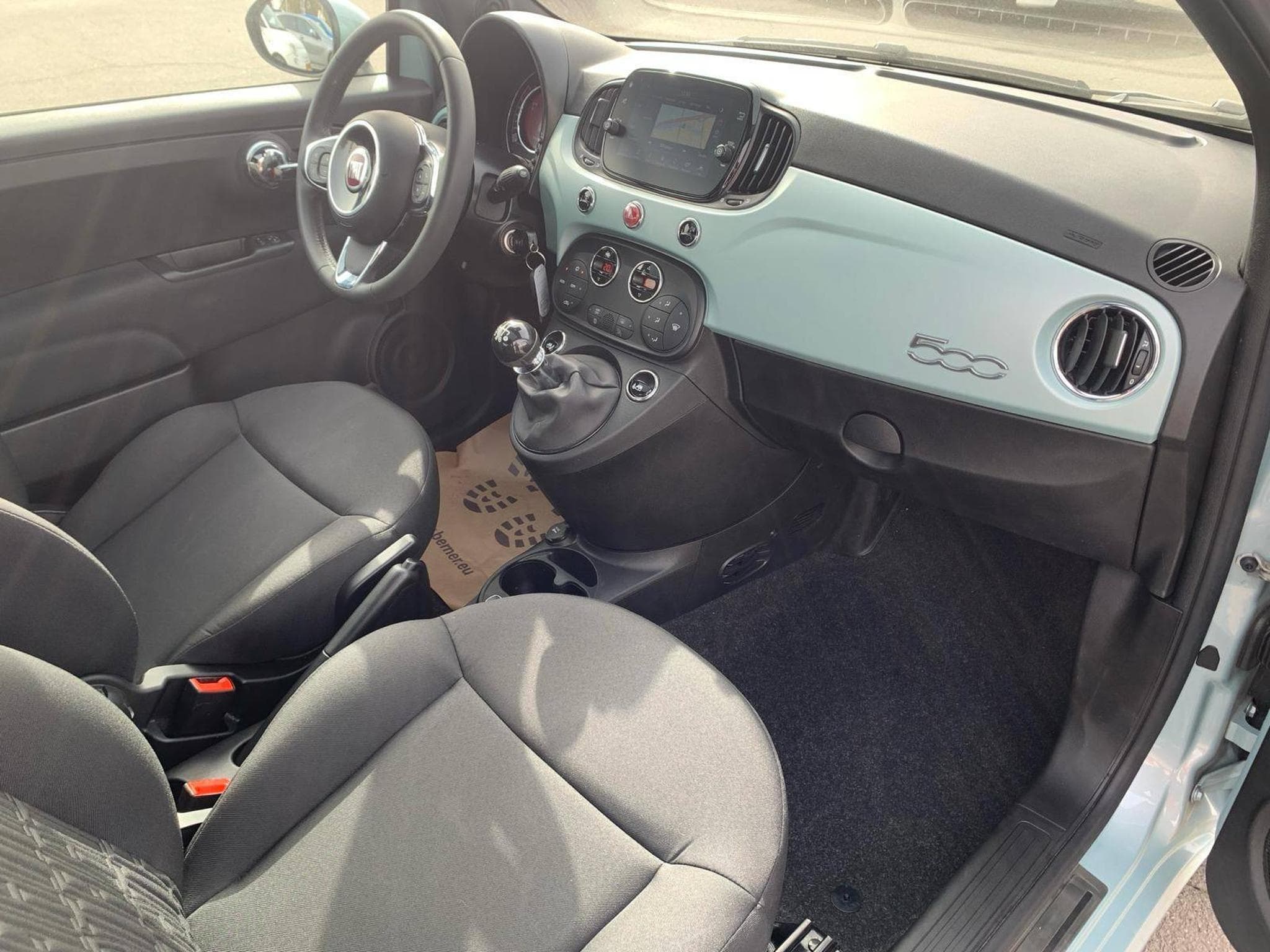 Fiat 500 DOLCE VITA 1.0 HYBRID 70 CV (2023) - Photo 7