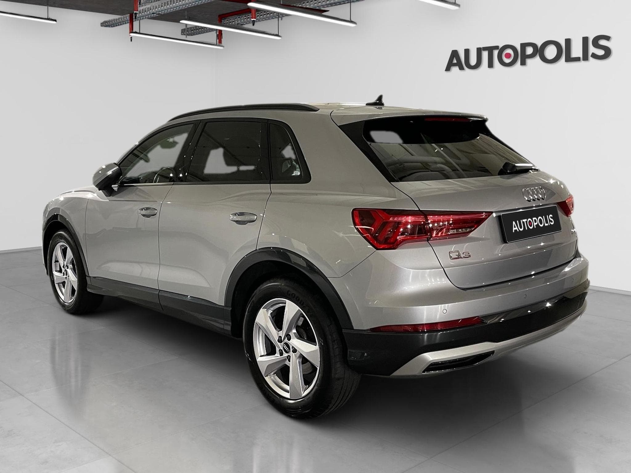Audi Q3 2.0 TDI ADVANCED (2022) - Foto 13