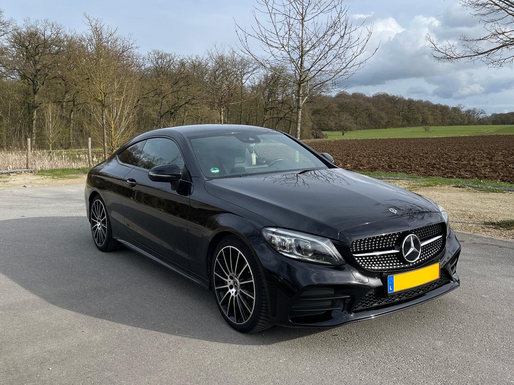 Mercedes C 300 AMG Line - Night Package (2020) - Photo 4