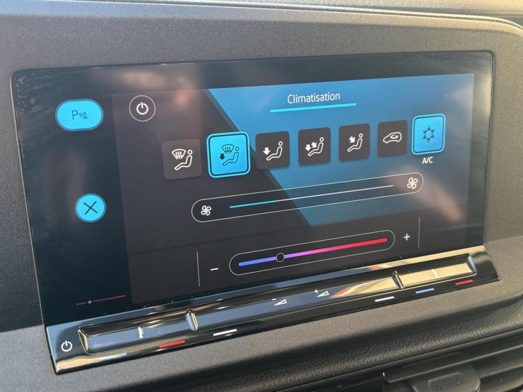 VW Caddy Cargo 1.5 16V TSI - 114 BV DSG 7 2020 FOURGON Business (2022) - Foto 13