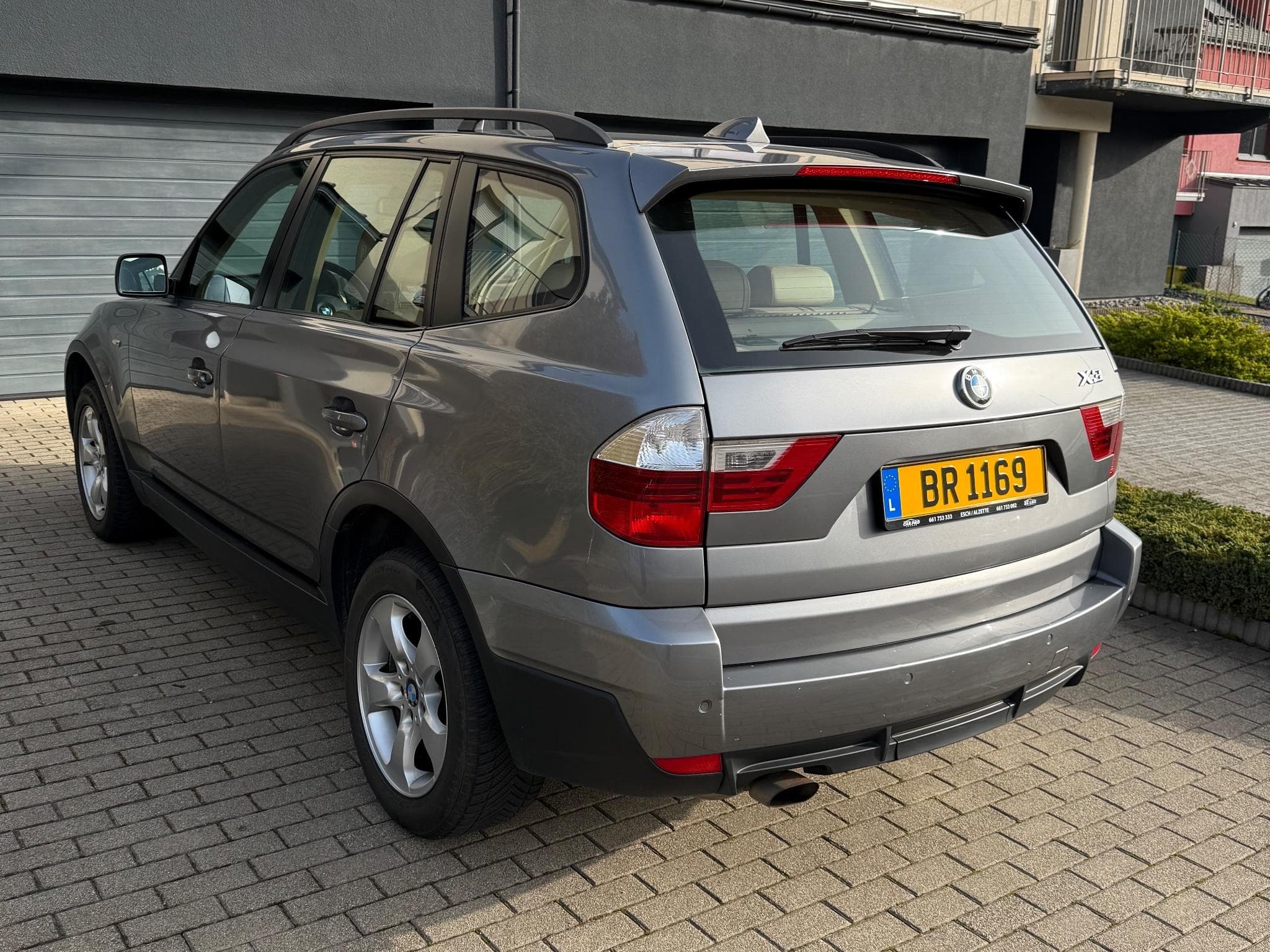BMW X3 (2009) - Photo 2