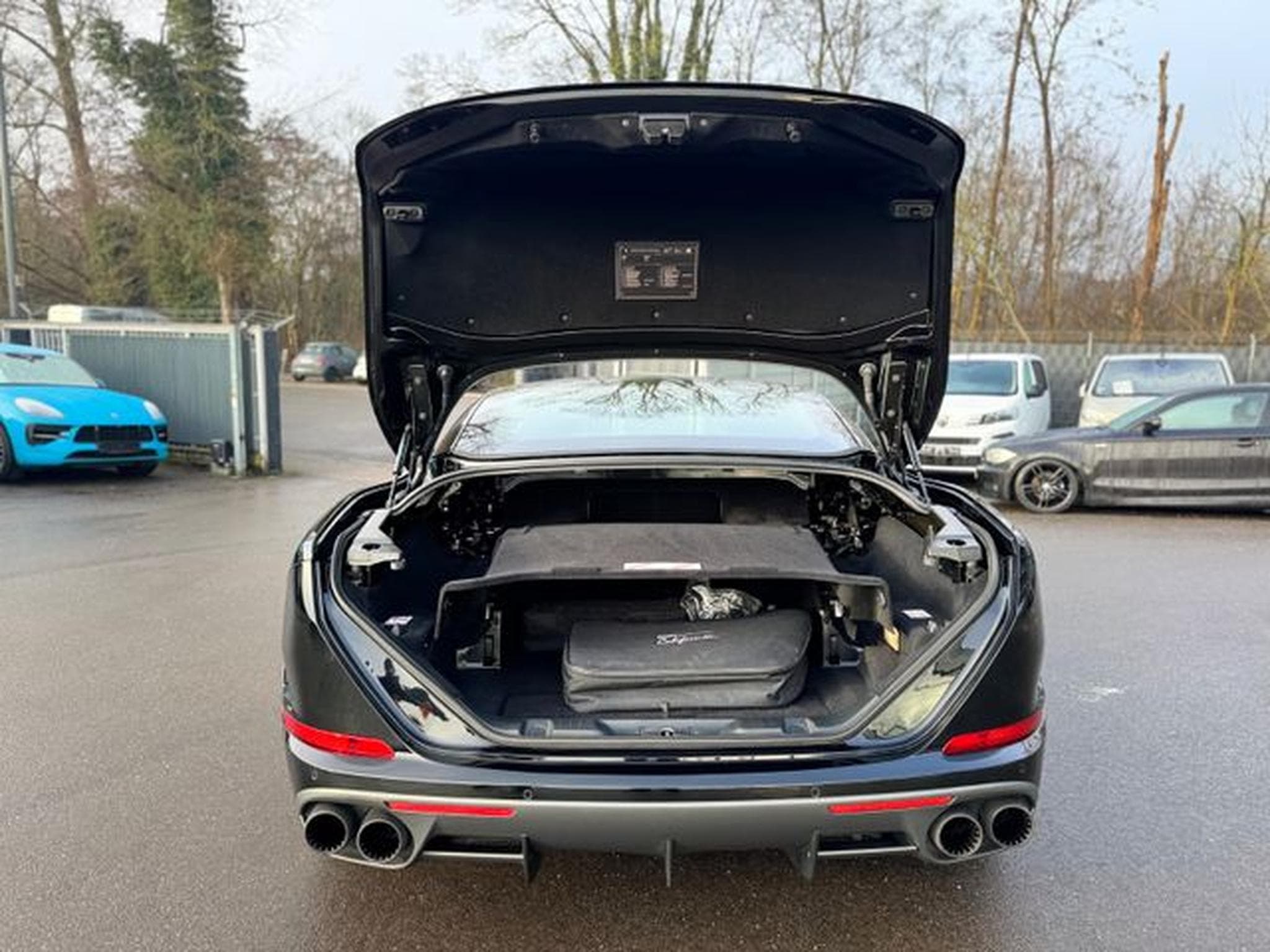 Ferrari California CALIFORNIA T V8*CARBON*POWER-GARANTIE*KERAMIK* (2017) - Foto 11