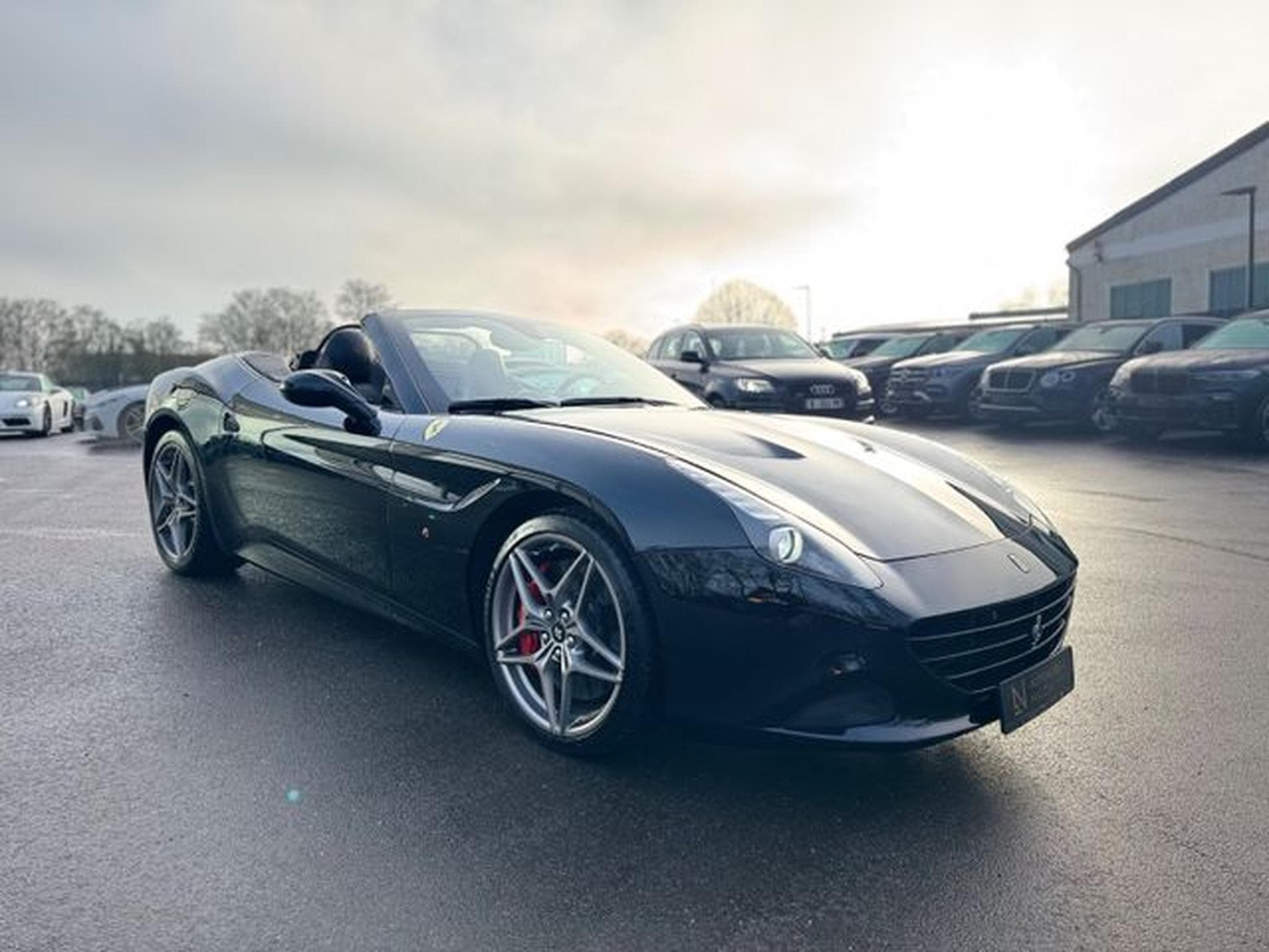 Ferrari California CALIFORNIA T V8*CARBON*POWER-GARANTIE*KERAMIK* (2017) - Foto 7