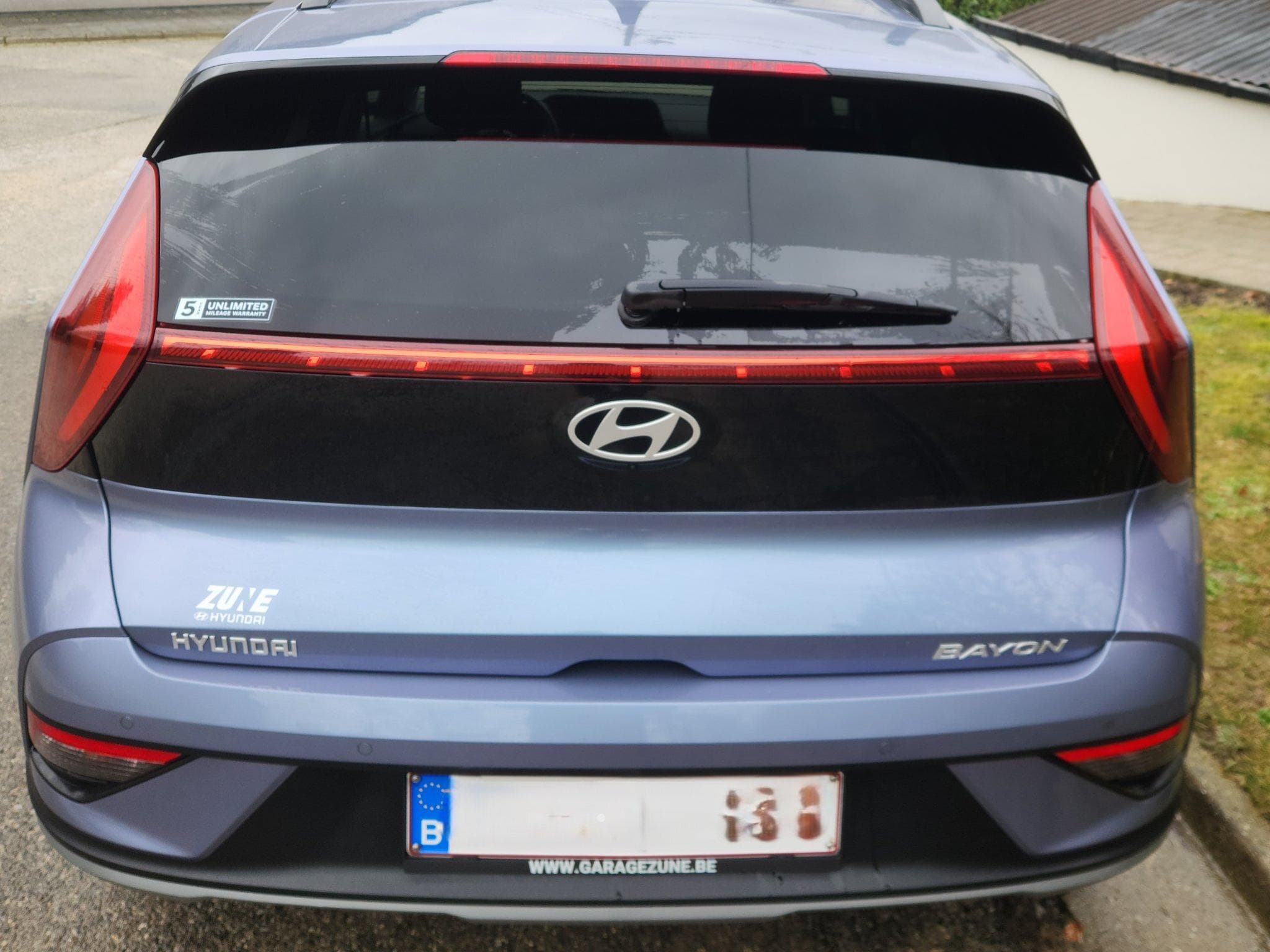 Hyundai Bayon 1.0 T-GDi Sky DCT (2025) - Foto 2