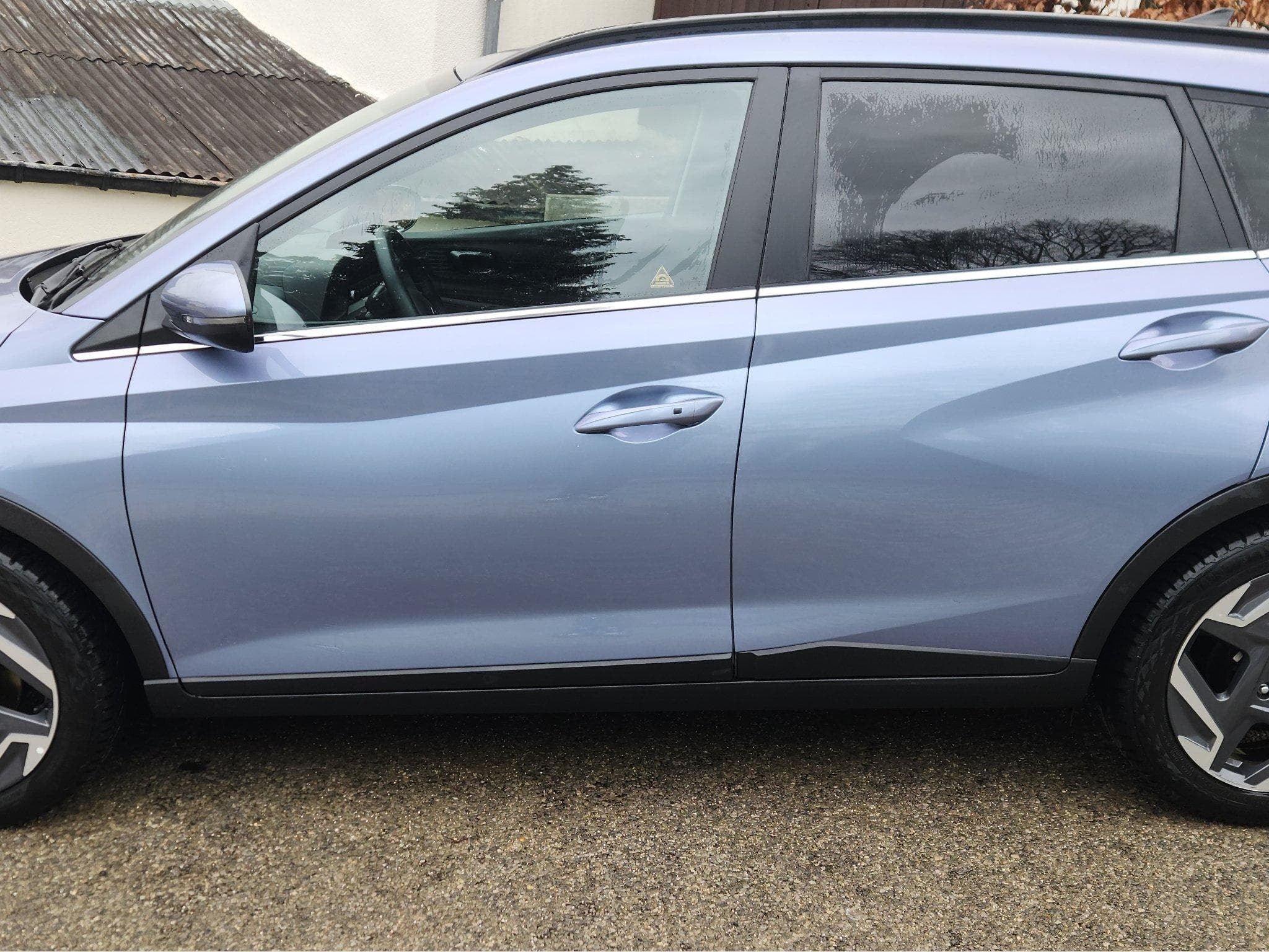 Hyundai Bayon 1.0 T-GDi Sky DCT (2025) - Foto 3