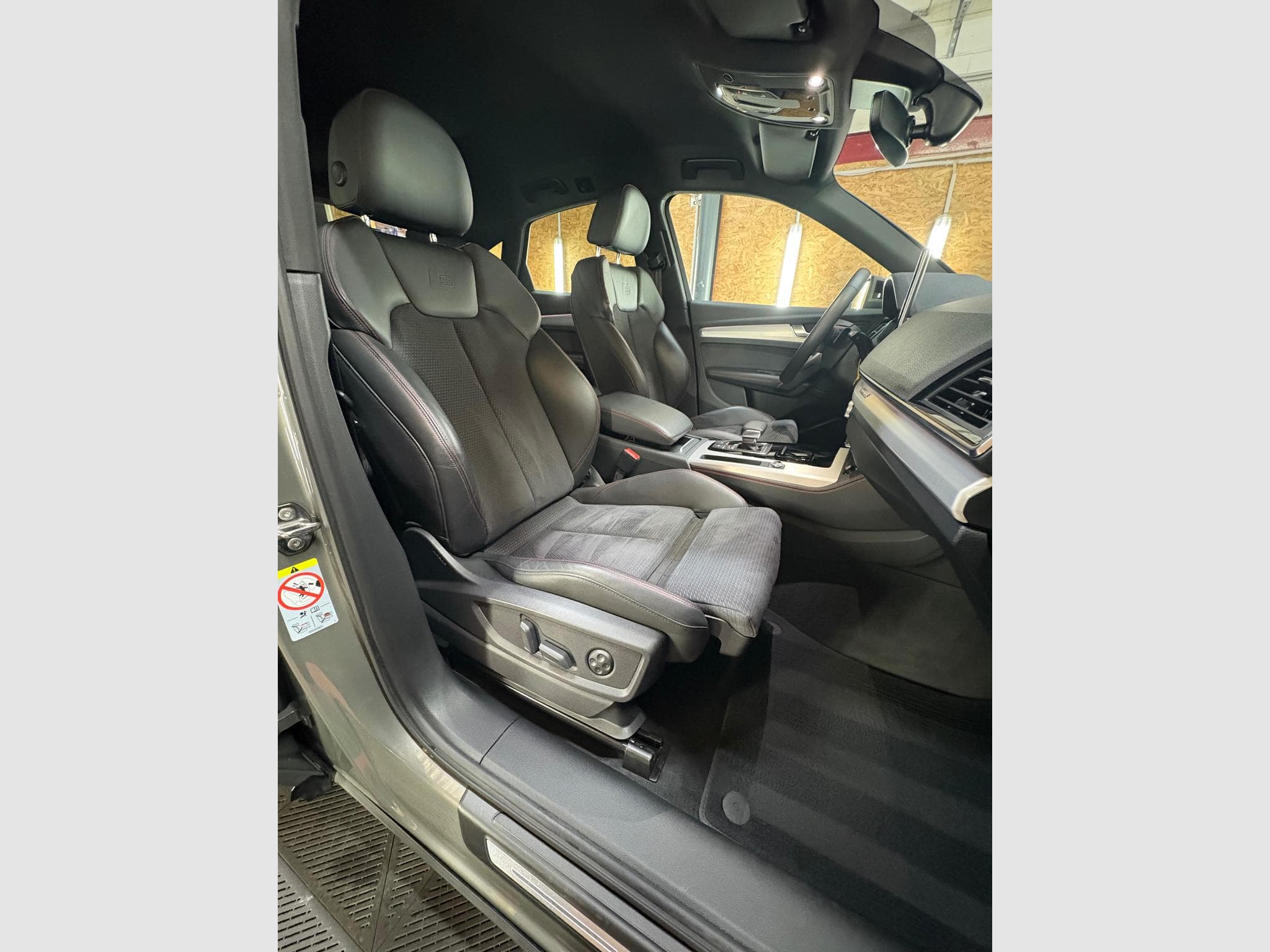 Audi SQ5 TDI quattro (2023) - Photo 11