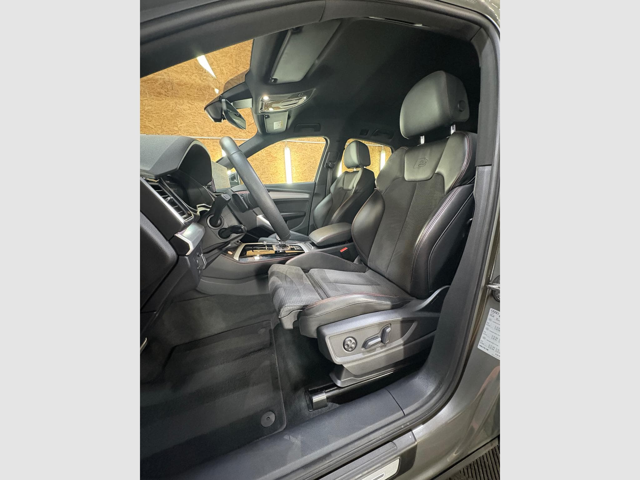 Audi SQ5 TDI quattro (2023) - Photo 8