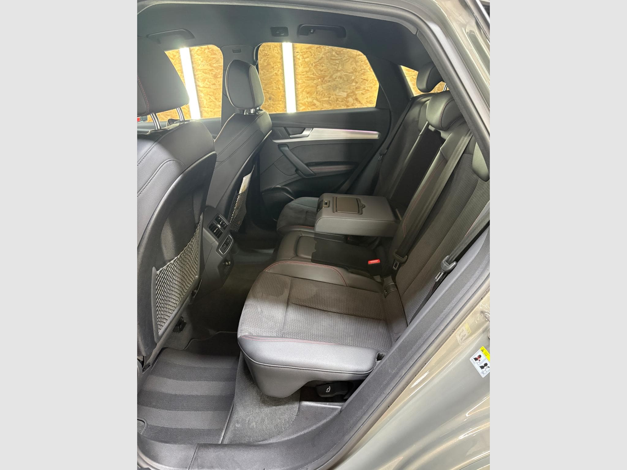 Audi SQ5 TDI quattro (2023) - Photo 9