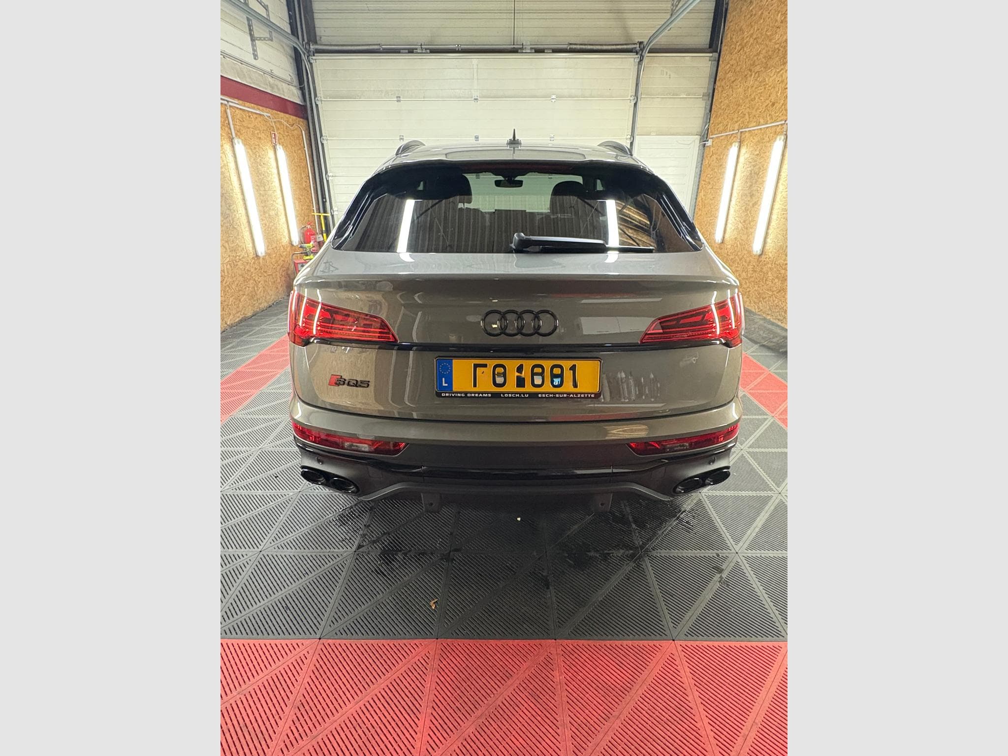 Audi SQ5 TDI quattro (2023) - Photo 5