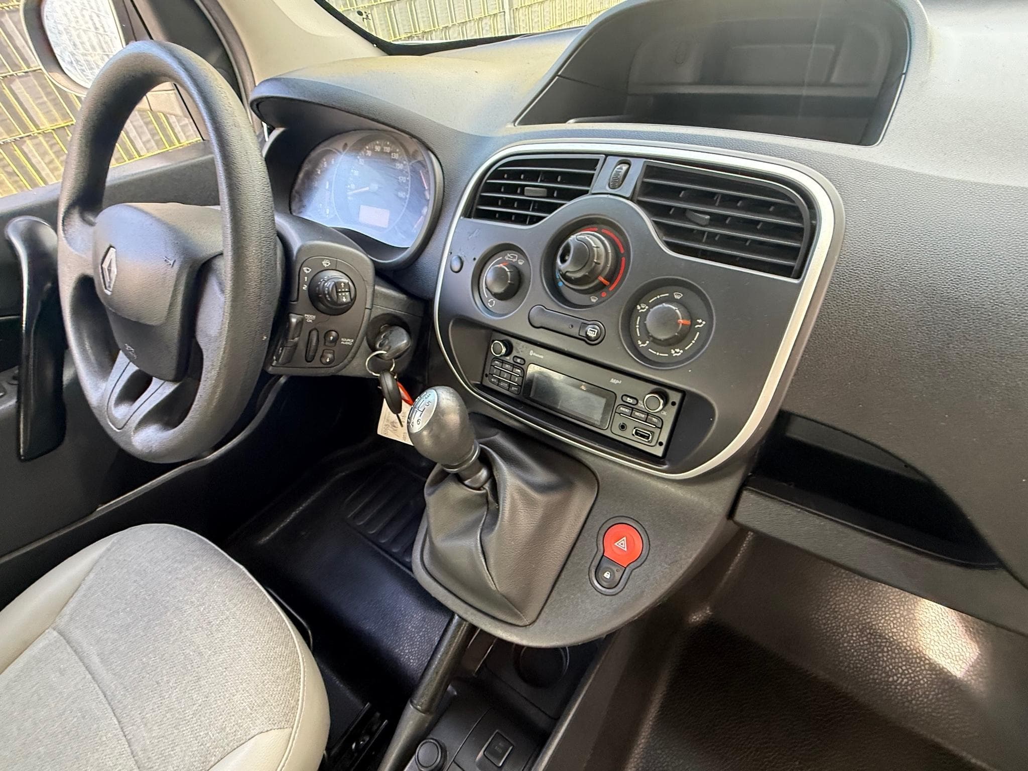 Renault Kangoo 1.5dci 95cv Maxi (2020) - Foto 10