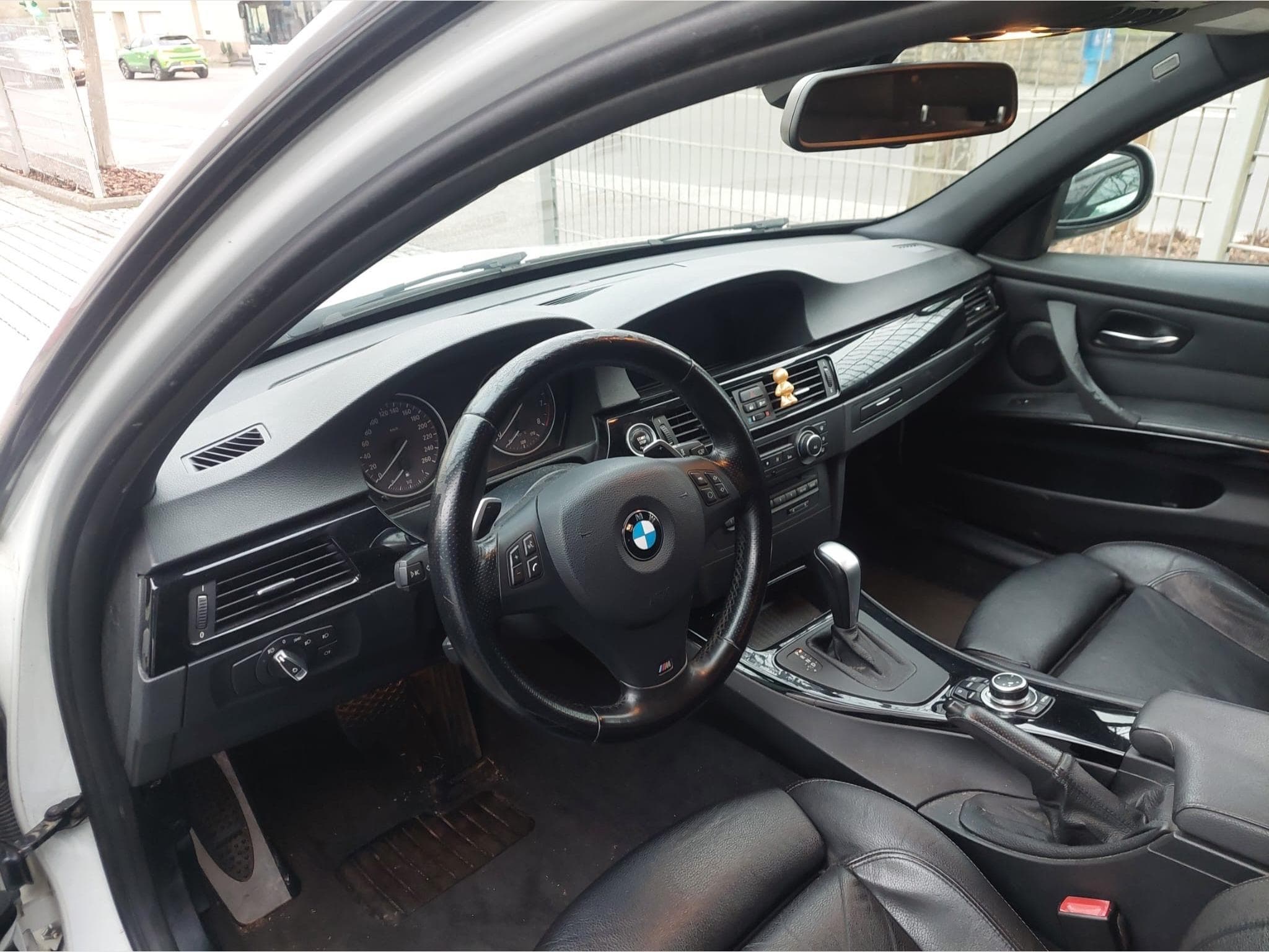 BMW 335 Pack M (2011) - Foto 3