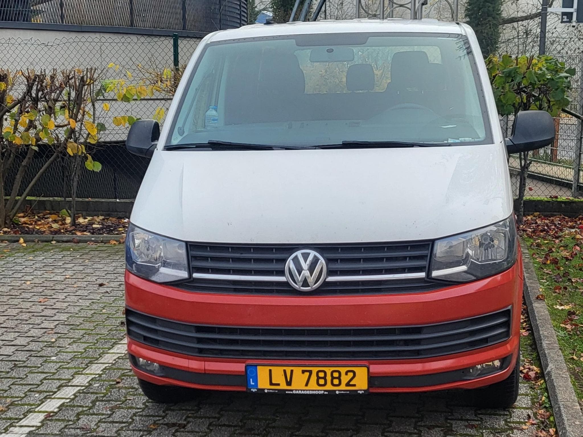 VW Caravelle (2018) - Photo 11