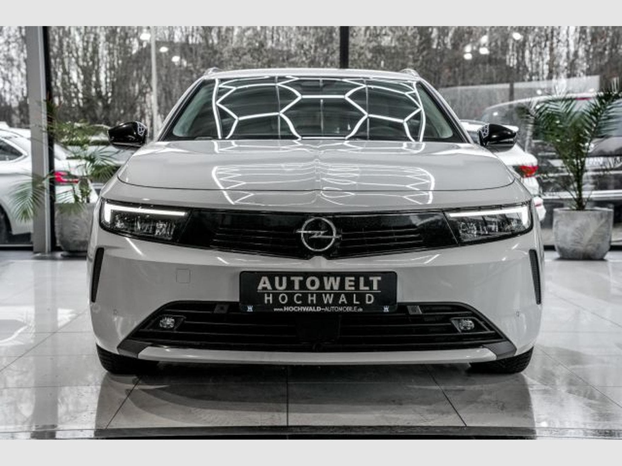 Opel Astra Astra L 1.5 D Autom. Elegance NAVI LED RFK SHZG (2023) - Photo 3