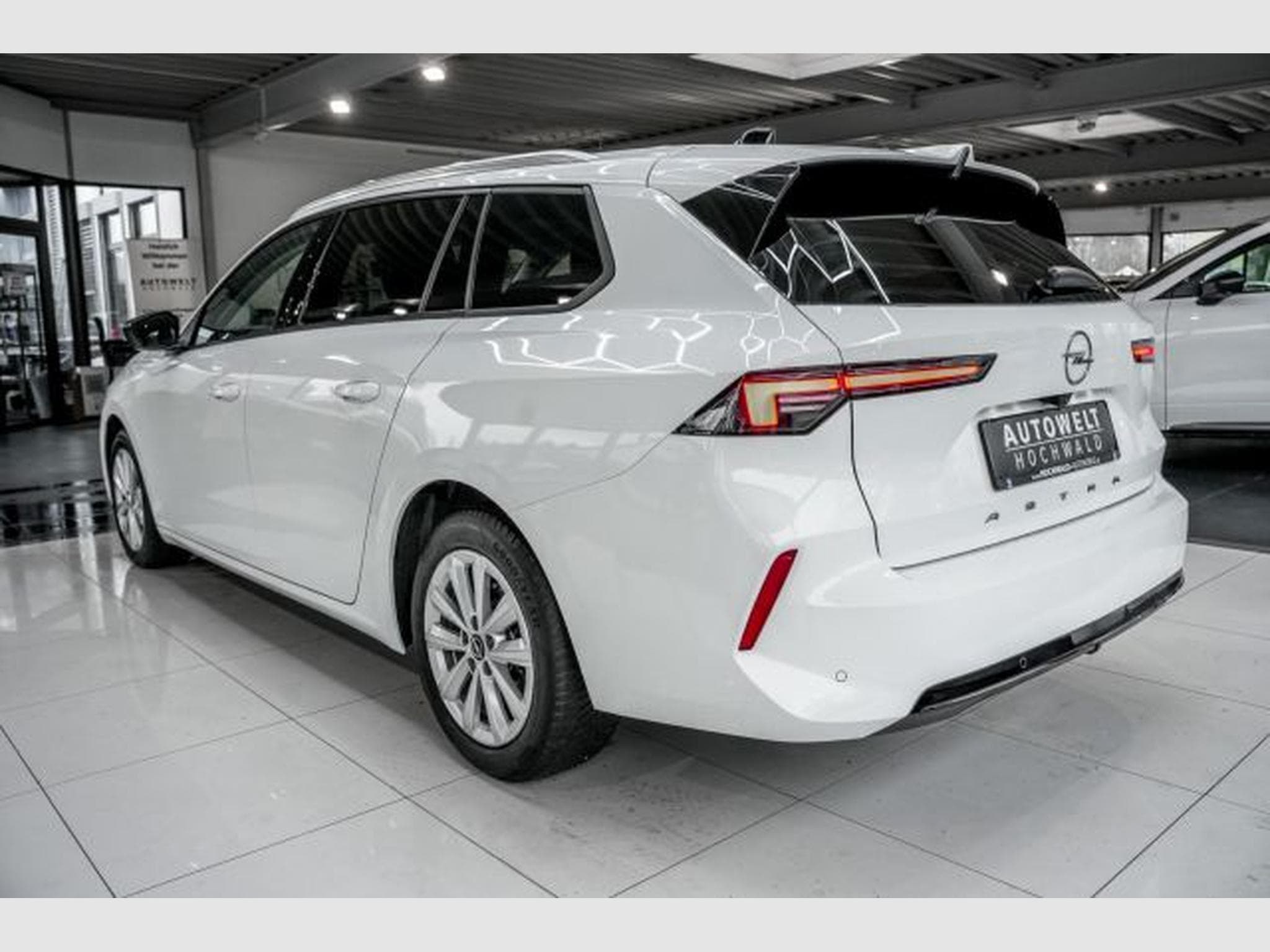 Opel Astra Astra L 1.5 D Autom. Elegance NAVI LED RFK SHZG (2023) - Photo 9