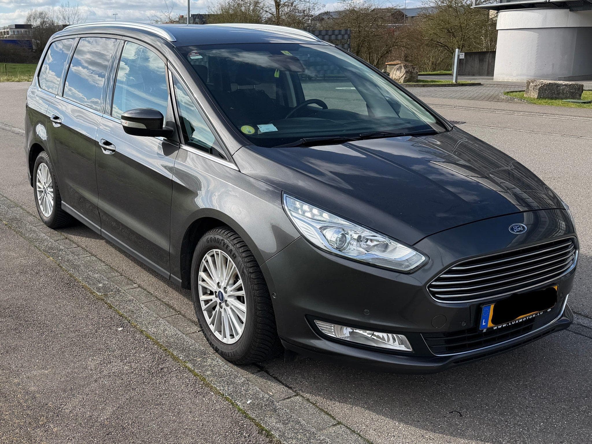 Ford Galaxy Titanium (2018) - Photo 4