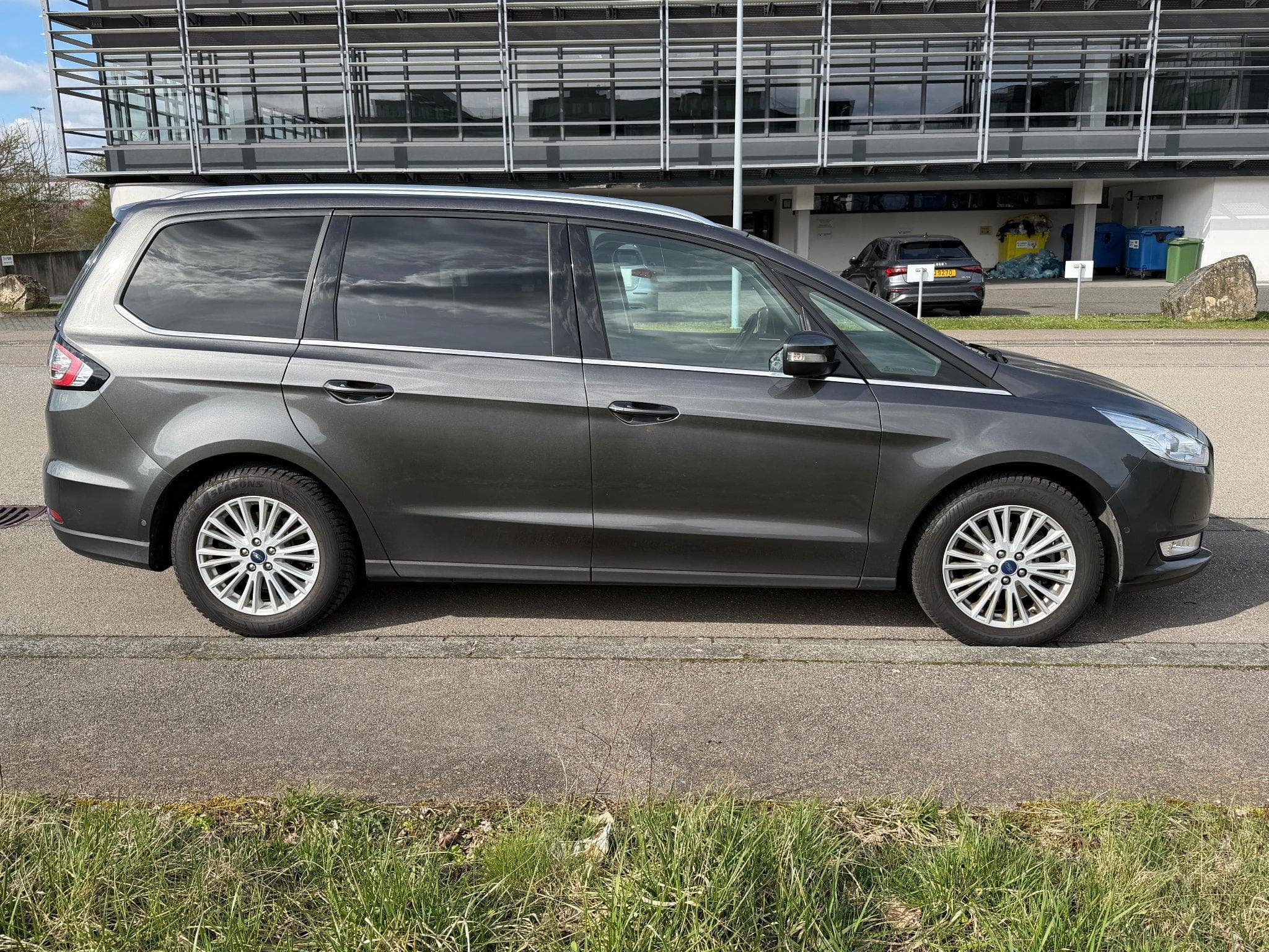 Ford Galaxy Titanium (2018) - Photo 5