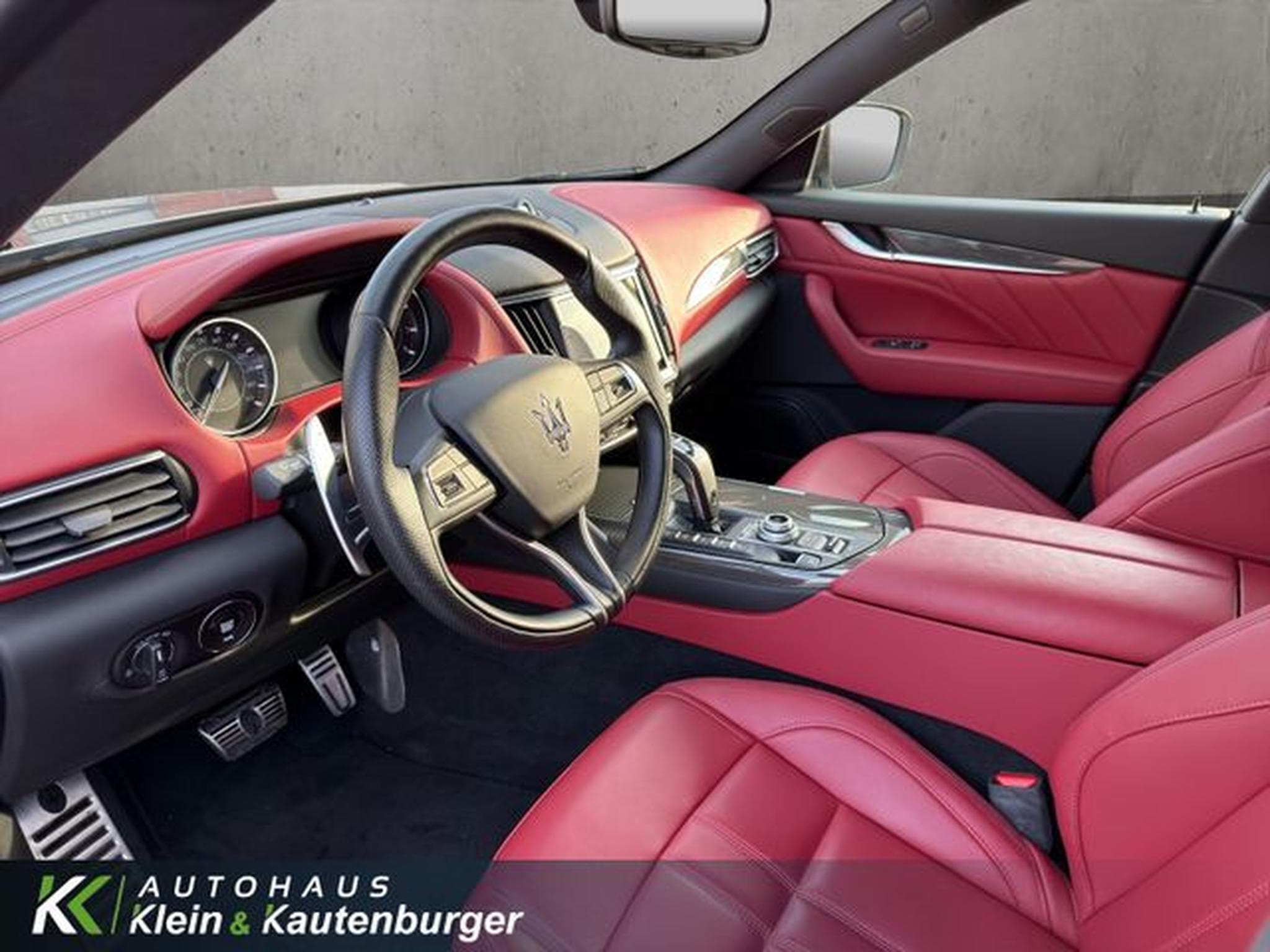 Maserati Levante Levante 3.0 V6 Modena +LED+CARPLAY+SPORTSITZE (2023) - Photo 12