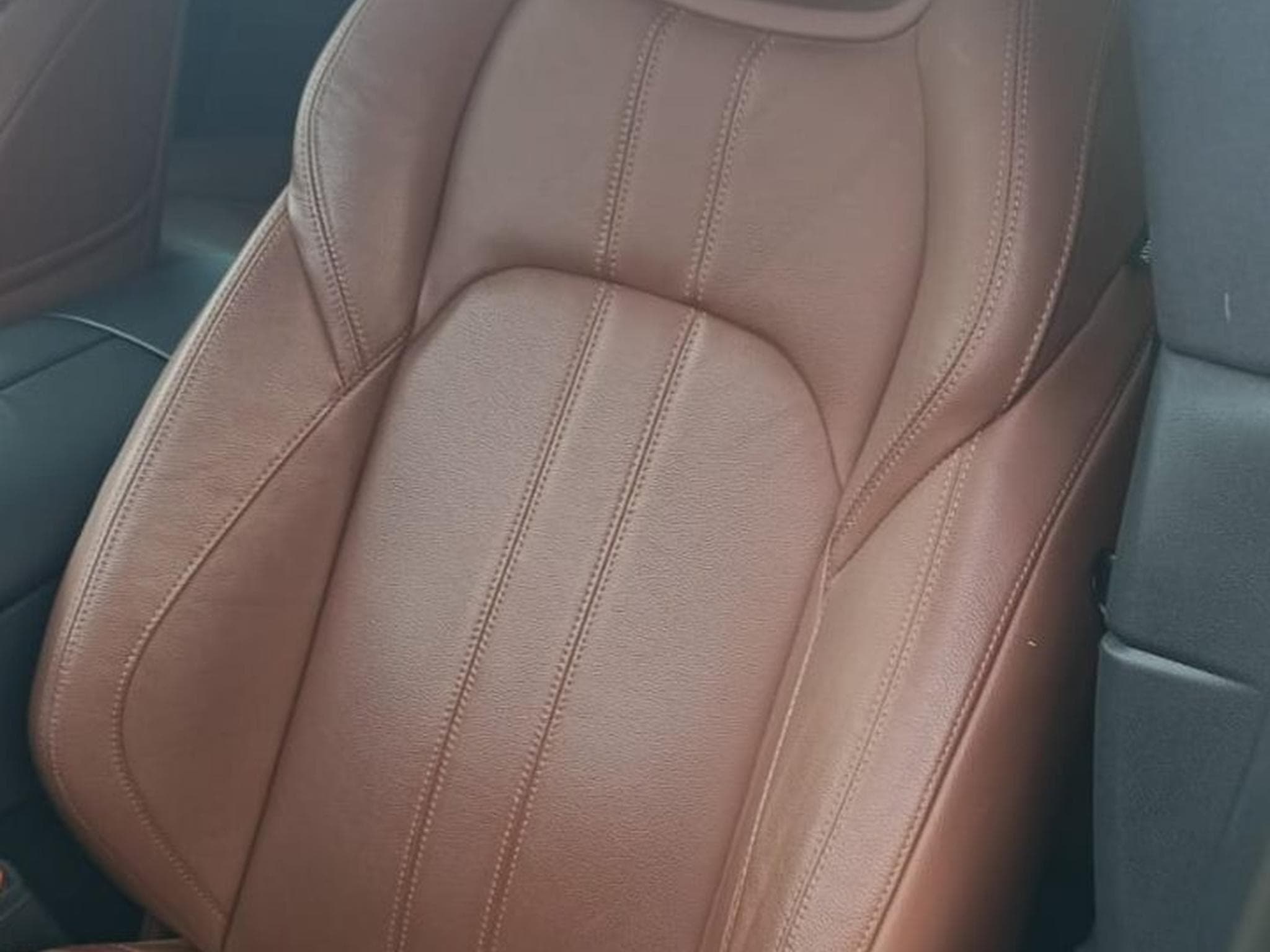 Maserati Levante Modena S ultima (2022) - Photo 2