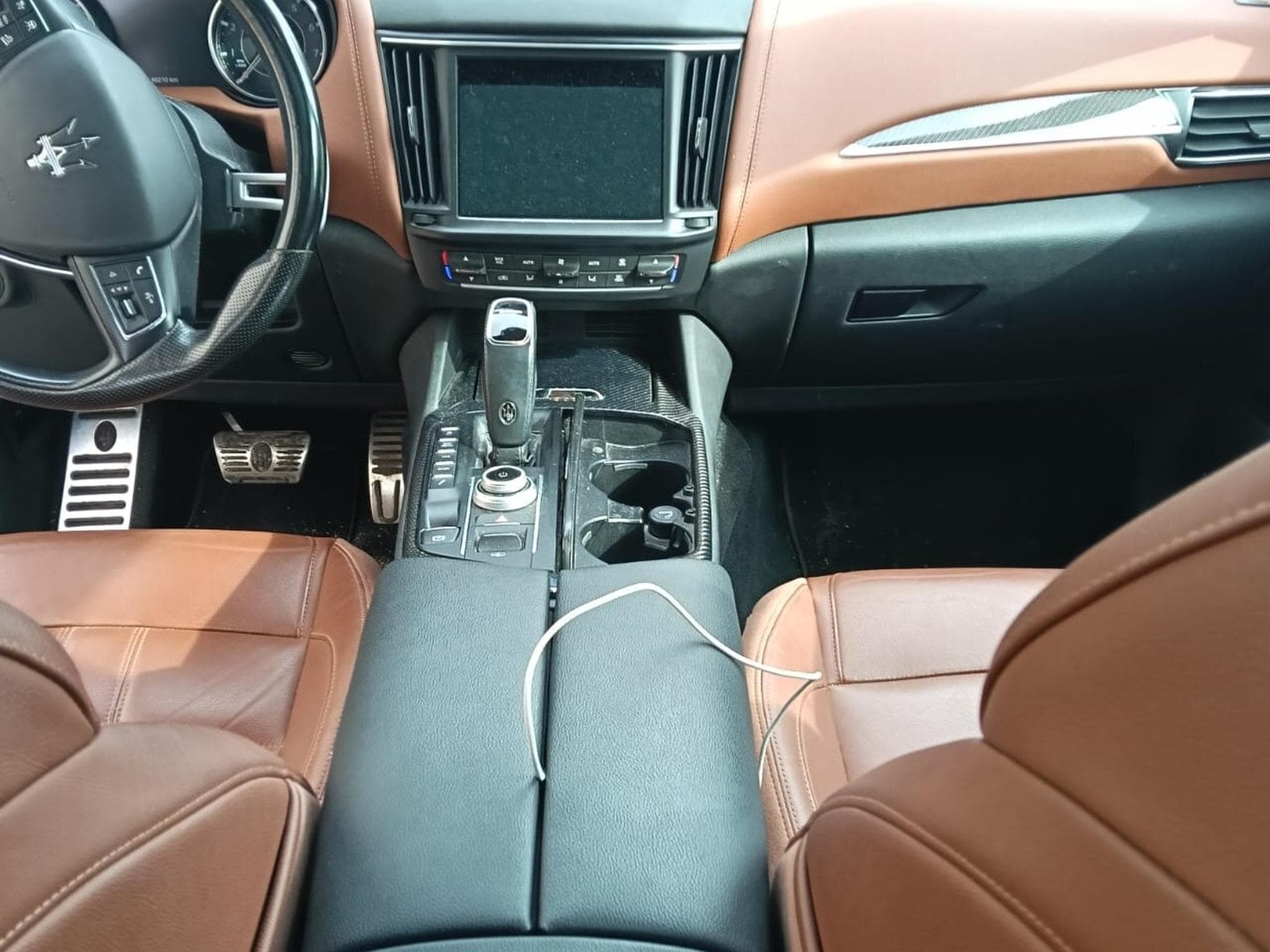 Maserati Levante Modena S ultima (2022) - Photo 3