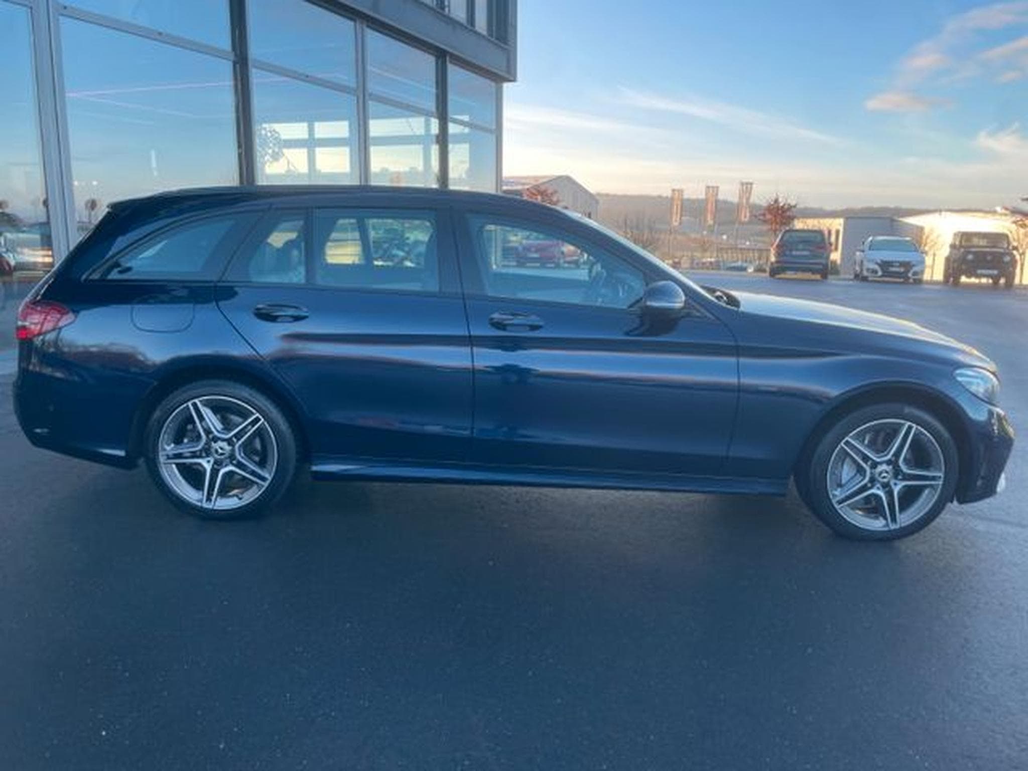 Mercedes C 300 C 300 e T AMG AHK Key 360° ACC Alcantara Multi (2021) - Foto 10